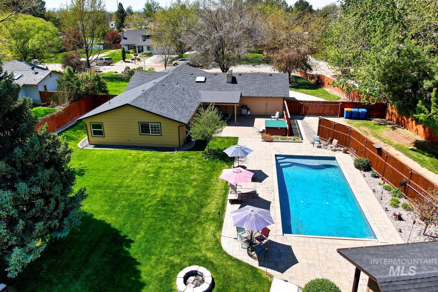 3232 S McCormick Way, Boise, Idaho 83709-3733, 3 Bedrooms, 2 Bathrooms, Residential For Sale, Price $830,000,MLS 98982707