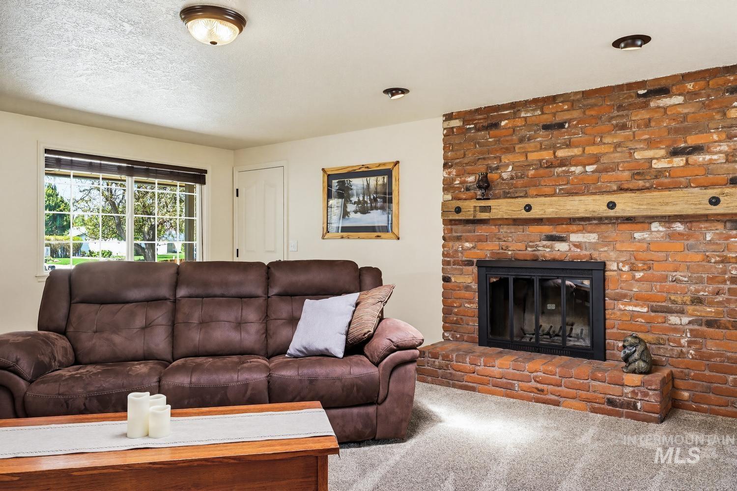 3232 S McCormick Way, Boise, Idaho 83709-3733, 3 Bedrooms, 2 Bathrooms, Residential For Sale, Price $830,000,MLS 98982707