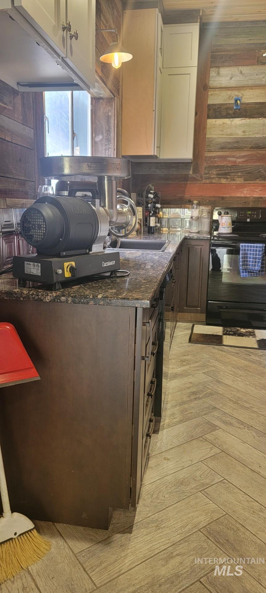 1006 Borah Ave, Riggins, Idaho 83549, 4 Bedrooms, 3 Bathrooms, Residential For Sale, Price $699,000, 98982709