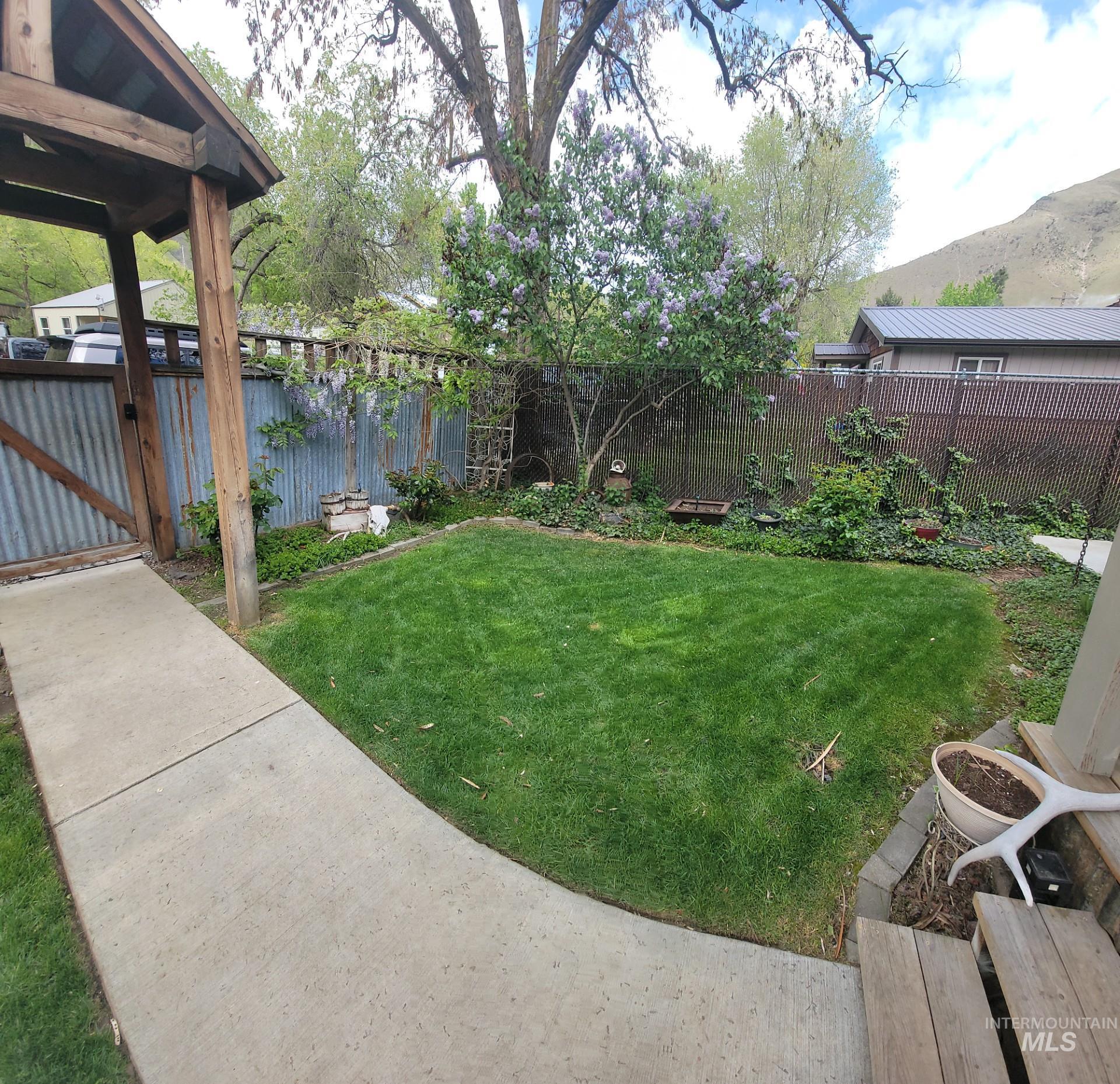 1006 Borah Ave, Riggins, Idaho 83549, 4 Bedrooms, 3 Bathrooms, Residential For Sale, Price $699,000, 98982709