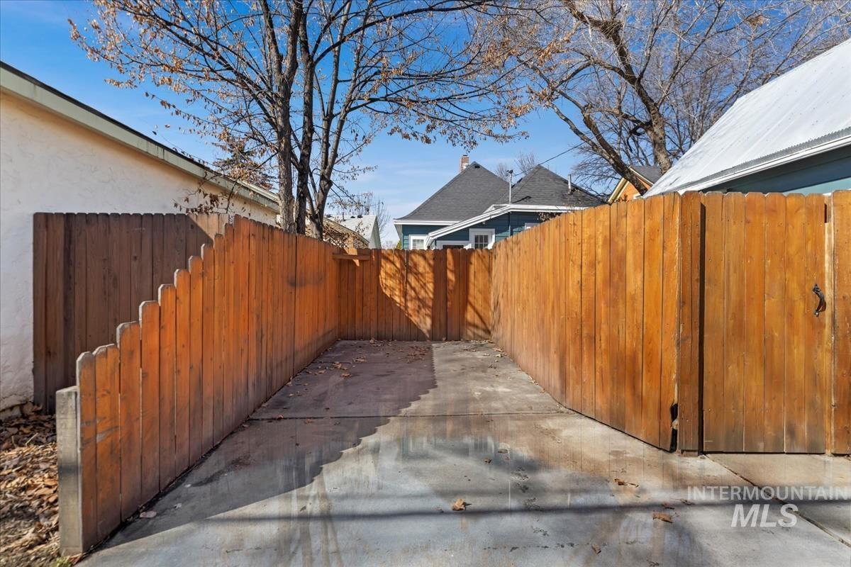 1212 N 13th St, Boise, Idaho 83702-4115, 3 Bedrooms, 2.5 Bathrooms, Residential For Sale, Price $849,000,MLS 98982710