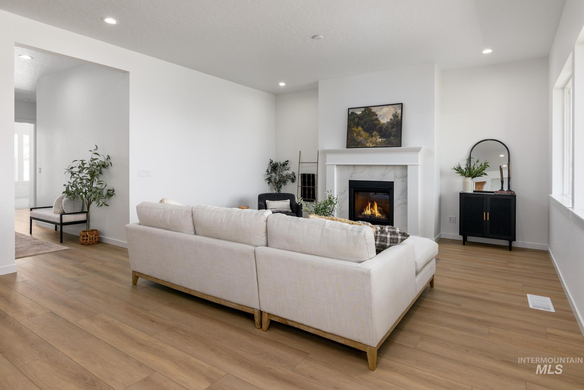 10882 W Wellness St, Kuna, Idaho 83634, 3 Bedrooms, 2.5 Bathrooms, Residential For Sale, Price $755,000, 98982711