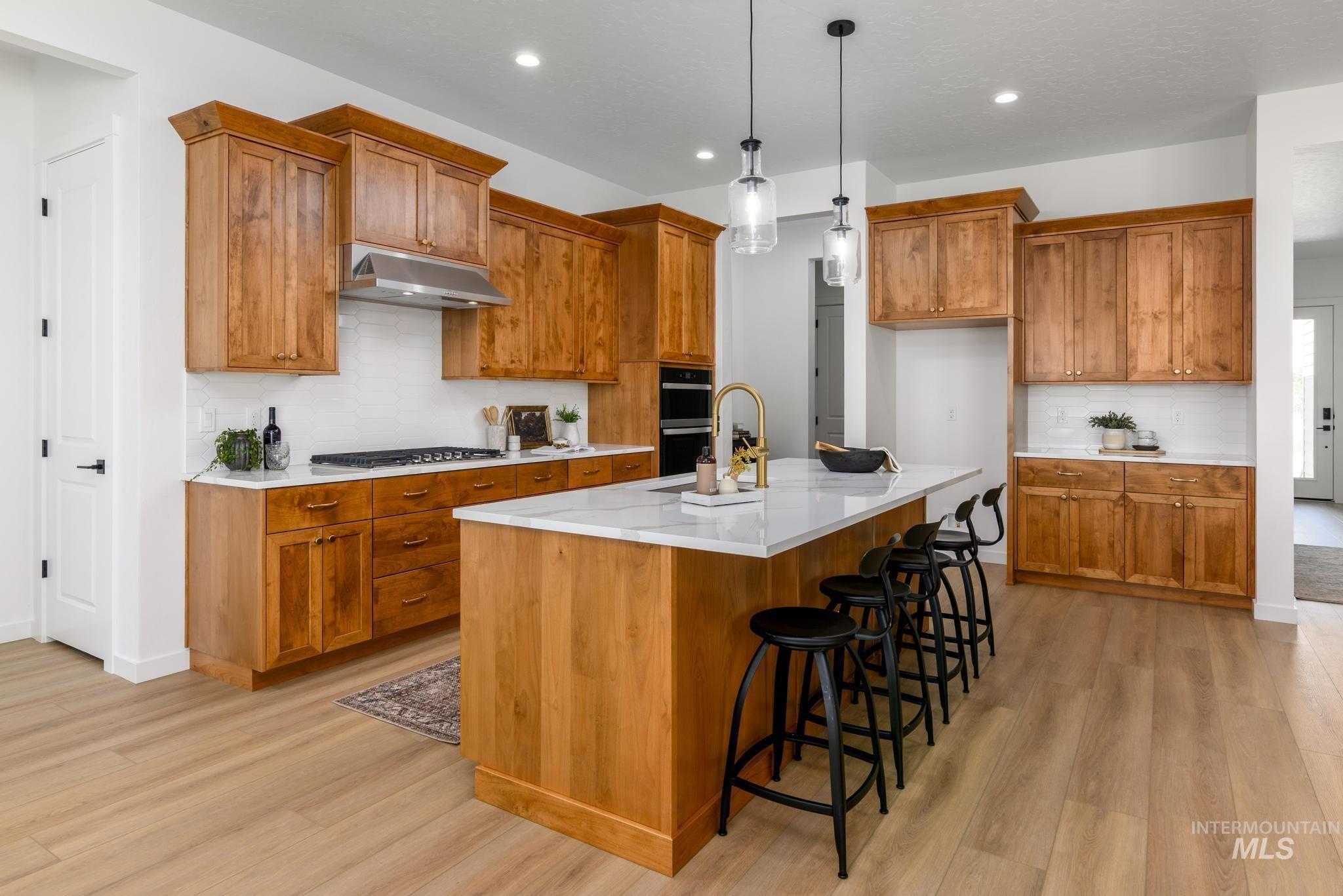 10882 W Wellness St, Kuna, Idaho 83634, 3 Bedrooms, 2.5 Bathrooms, Residential For Sale, Price $755,000, 98982711