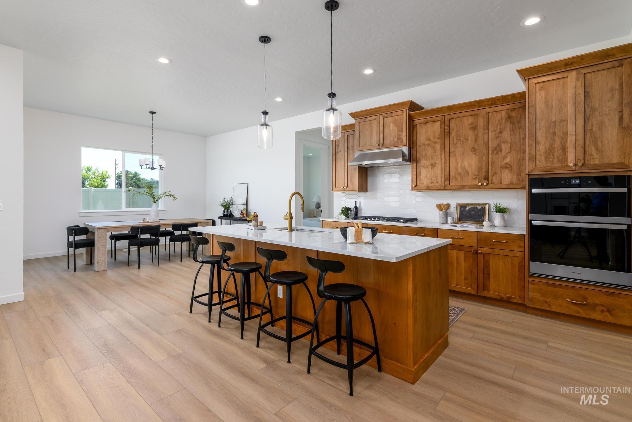 10882 W Wellness St, Kuna, Idaho 83634, 3 Bedrooms, 2.5 Bathrooms, Residential For Sale, Price $755,000, 98982711