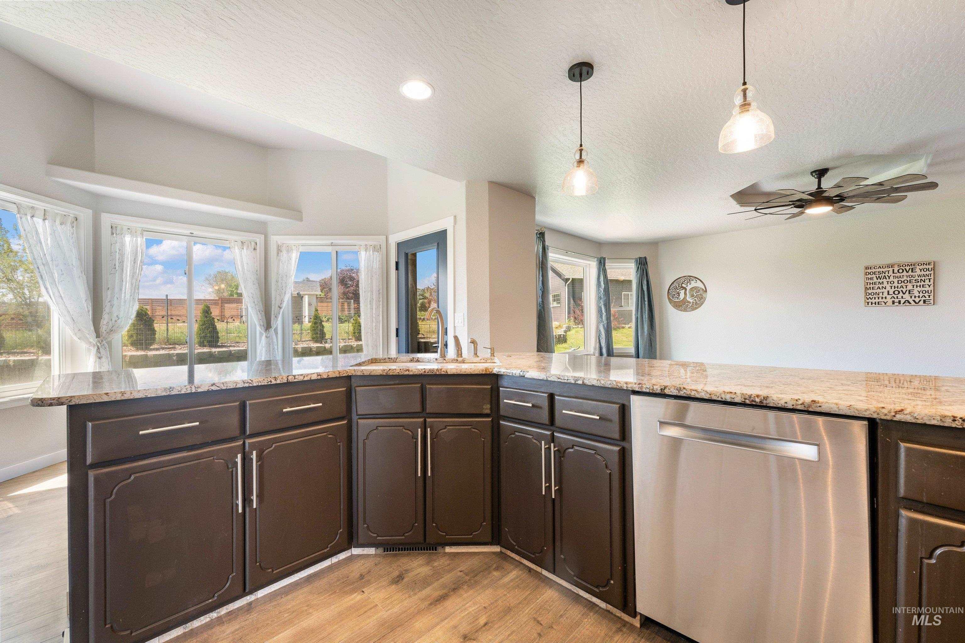 7657 Track Rd, Nampa, Idaho 83686, 4 Bedrooms, 3 Bathrooms, Residential For Sale, Price $985,000, 98982712