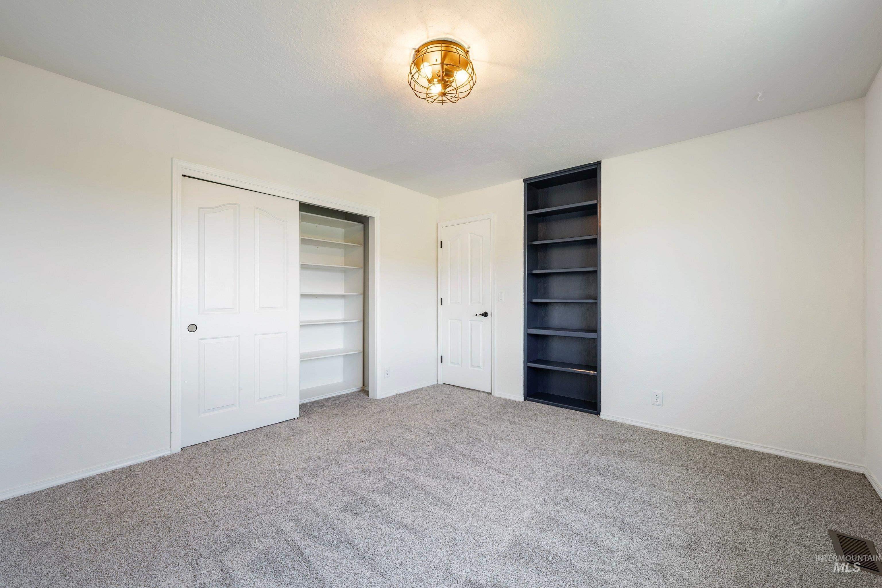 7657 Track Rd, Nampa, Idaho 83686, 4 Bedrooms, 3 Bathrooms, Residential For Sale, Price $985,000, 98982712