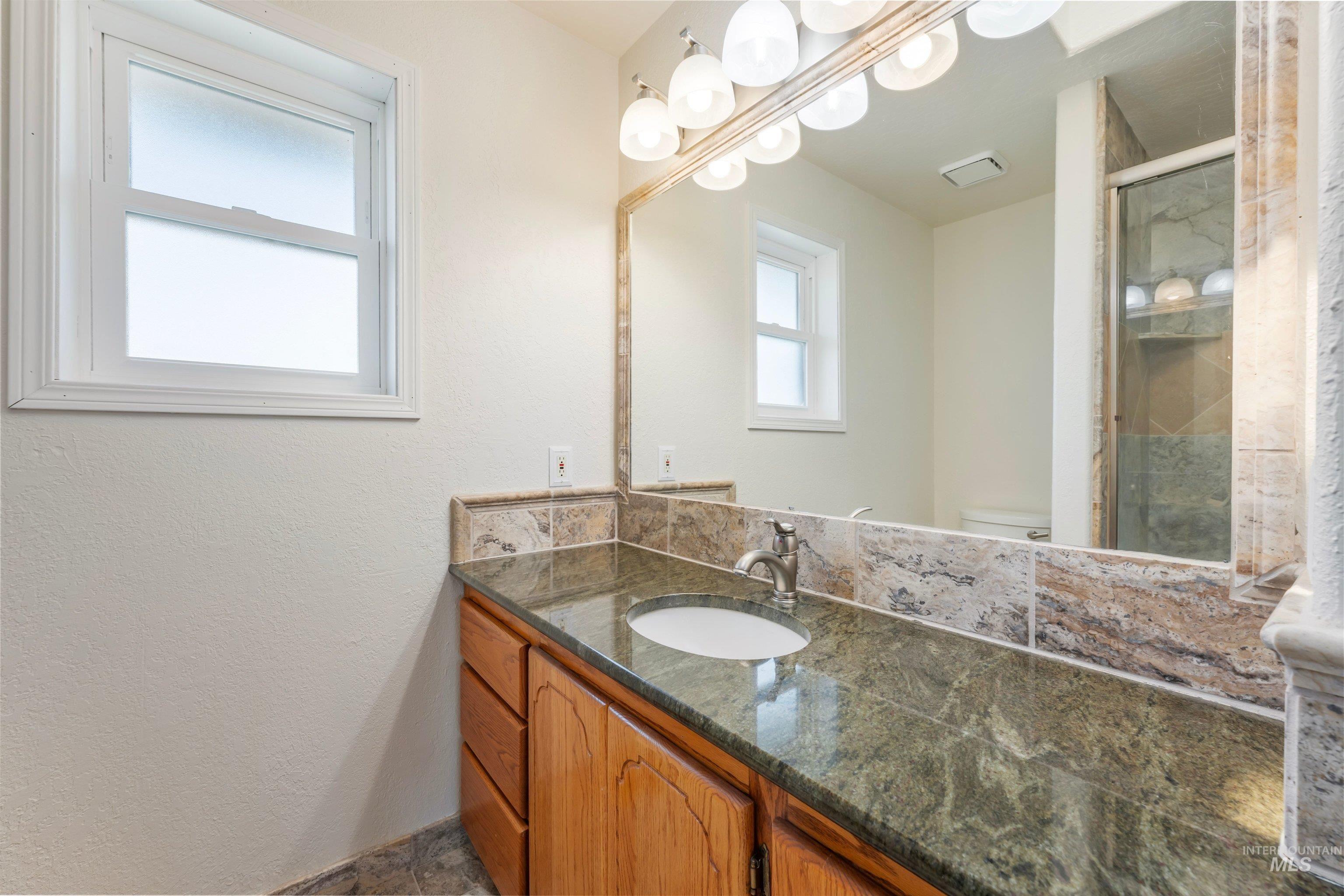 7657 Track Rd, Nampa, Idaho 83686, 4 Bedrooms, 3 Bathrooms, Residential For Sale, Price $985,000, 98982712