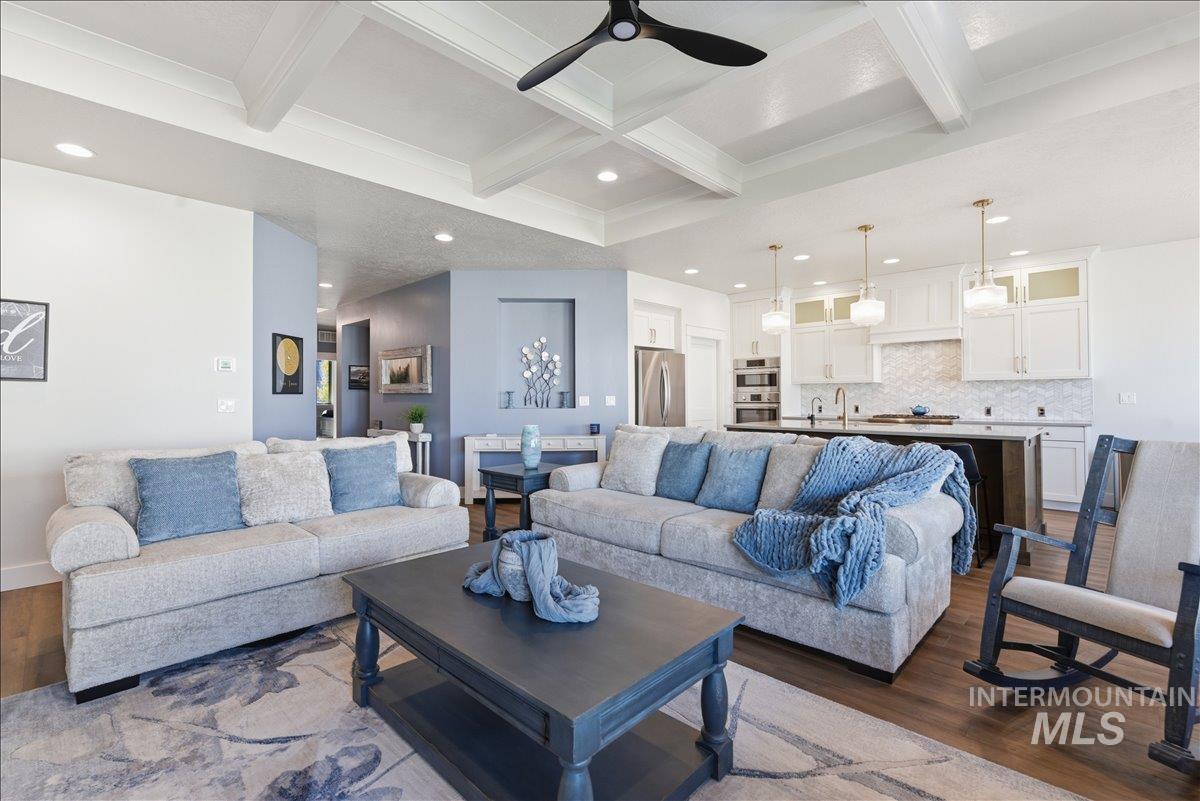 6347 S Utmost Ln, Meridian, Idaho 83642, 3 Bedrooms, 2.5 Bathrooms, Residential For Sale, Price $599,900, 98982713