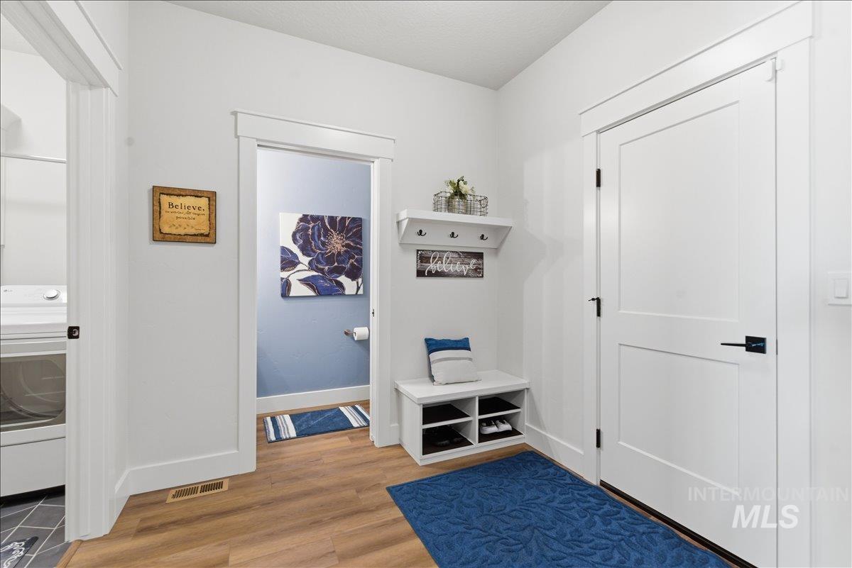 6347 S Utmost Ln, Meridian, Idaho 83642, 3 Bedrooms, 2.5 Bathrooms, Residential For Sale, Price $599,900, 98982713