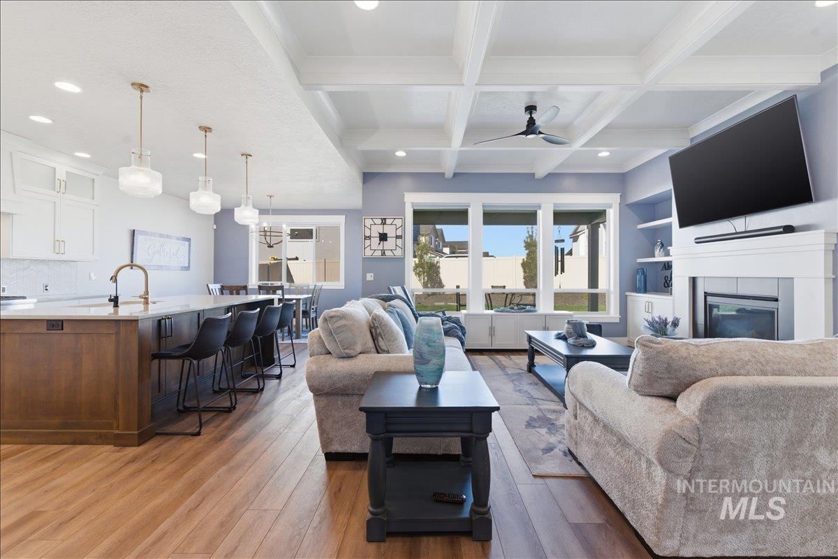 6347 S Utmost Ln, Meridian, Idaho 83642, 3 Bedrooms, 2.5 Bathrooms, Residential For Sale, Price $599,900, 98982713