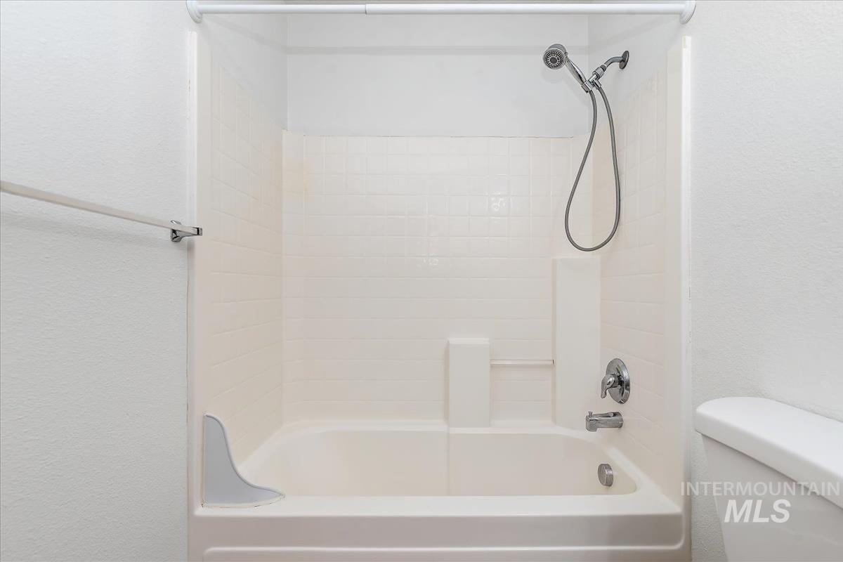 9547 W Shelborne, Boise, Idaho 83709, 3 Bedrooms, 2.5 Bathrooms, Residential For Sale, Price $405,000, 98982717