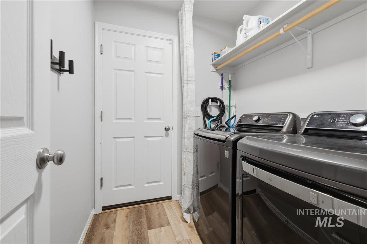 19396 Susquehanna Way, Caldwell, Idaho 83605, 3 Bedrooms, 2 Bathrooms, Residential For Sale, Price $409,900, 98982718