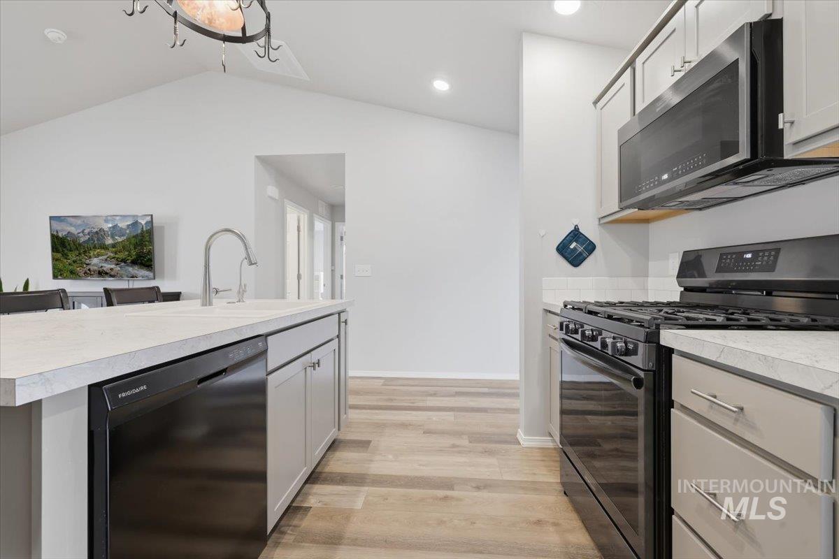 19396 Susquehanna Way, Caldwell, Idaho 83605, 3 Bedrooms, 2 Bathrooms, Residential For Sale, Price $409,900, 98982718