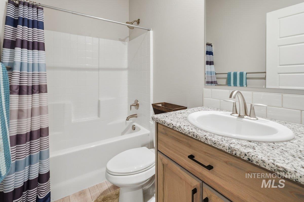 1273 E Fort Erie St, Kuna, Idaho 83634, 3 Bedrooms, 2 Bathrooms, Residential For Sale, Price $458,000, 98982720