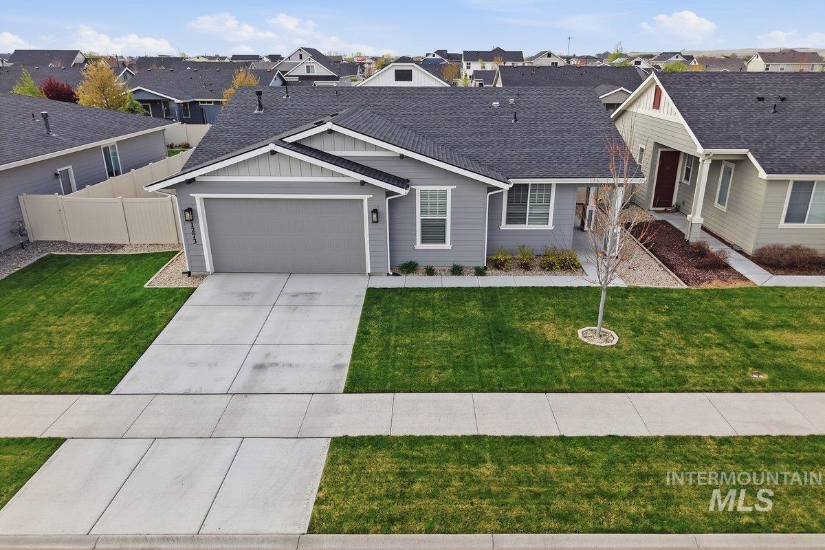 1273 E Fort Erie St, Kuna, Idaho 83634, 3 Bedrooms, 2 Bathrooms, Residential For Sale, Price $458,000, 98982720