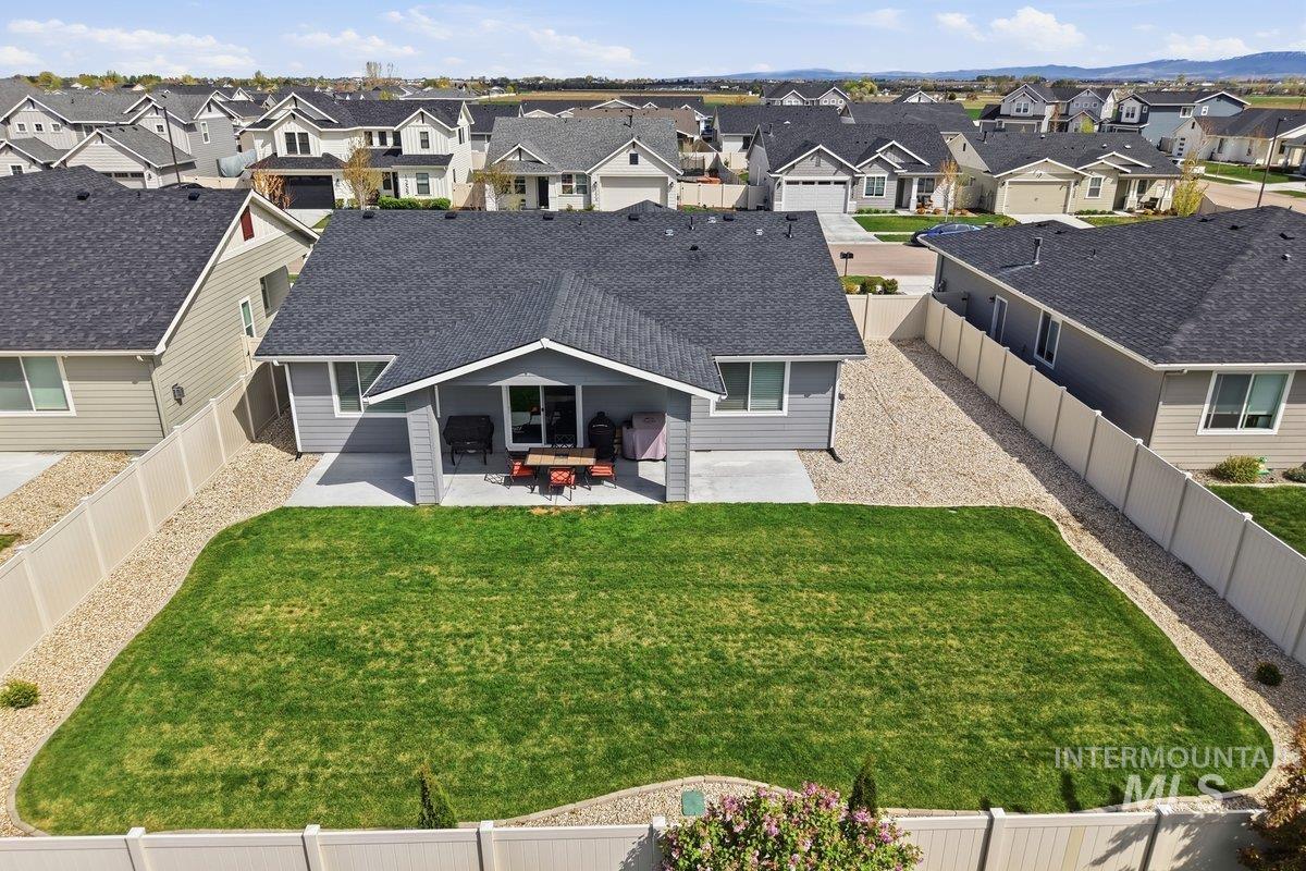1273 E Fort Erie St, Kuna, Idaho 83634, 3 Bedrooms, 2 Bathrooms, Residential For Sale, Price $458,000, 98982720