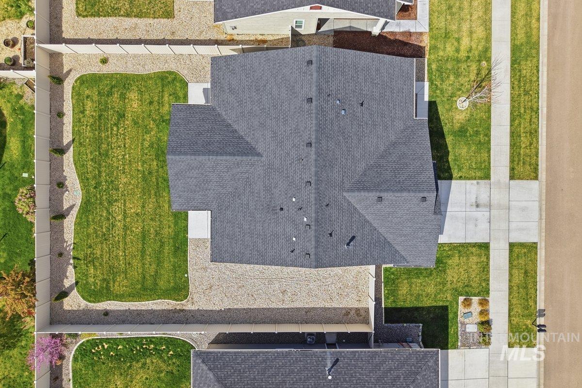 1273 E Fort Erie St, Kuna, Idaho 83634, 3 Bedrooms, 2 Bathrooms, Residential For Sale, Price $458,000, 98982720