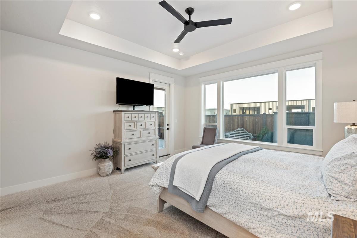 8416 W Meltwater Ln, Eagle, Idaho 83616, 3 Bedrooms, 2 Bathrooms, Residential For Sale, Price $585,000, 98982721