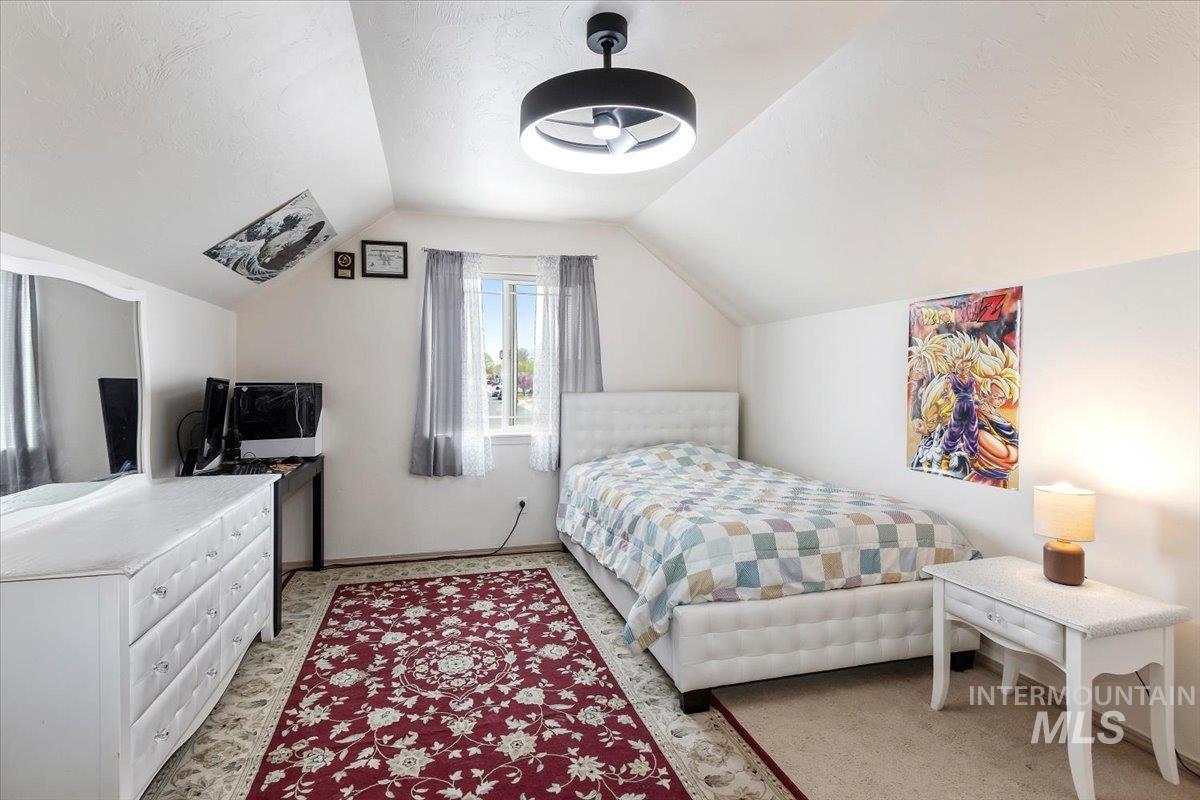 581 Creekside Way, Twin Falls, Idaho 83301, 3 Bedrooms, 2.5 Bathrooms, Residential For Sale, Price $395,000, 98982723