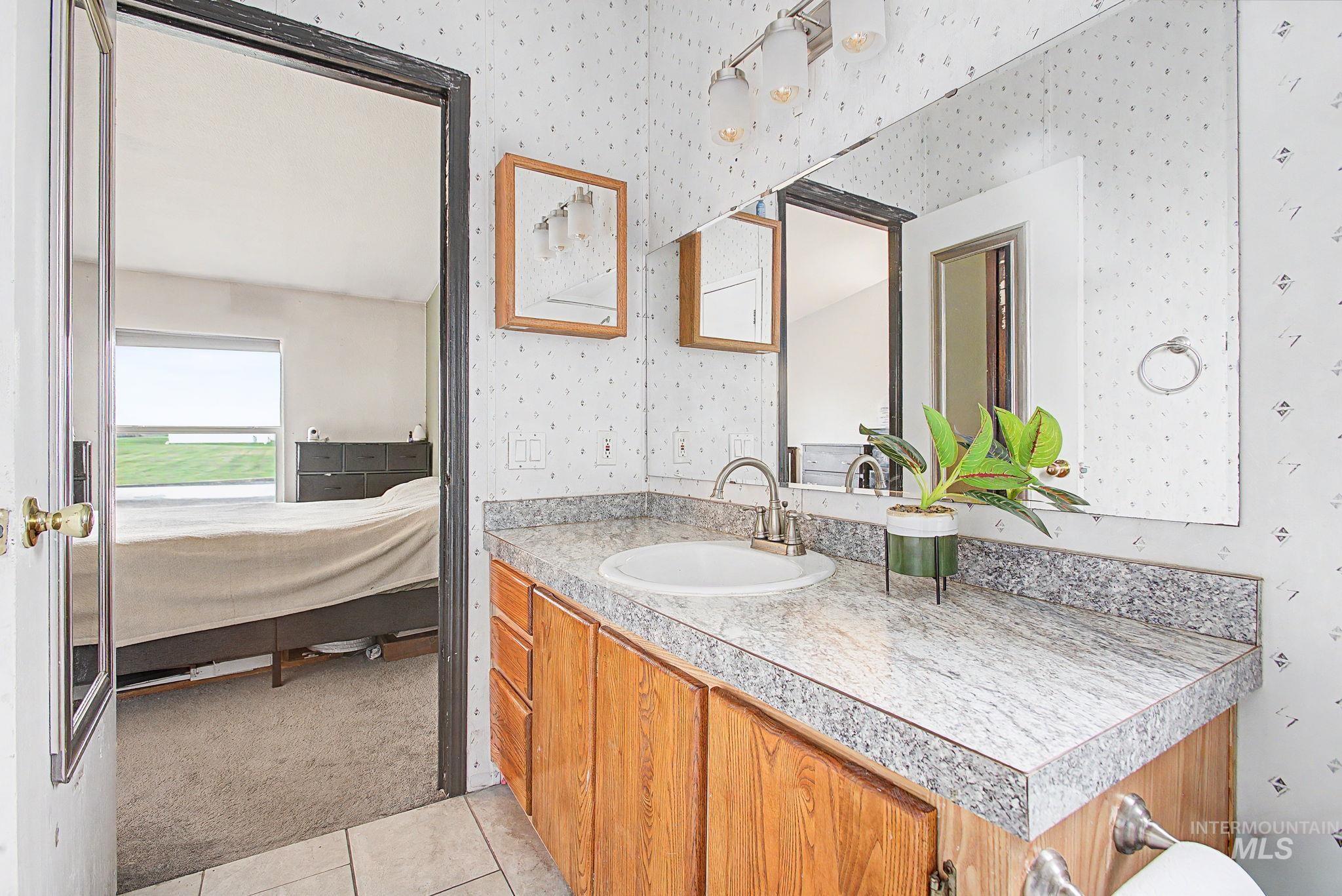 2221 Cedar Avenue, Lewiston, Idaho 83501, 3 Bedrooms, 2 Bathrooms, Residential For Sale, Price $330,000, 98982725