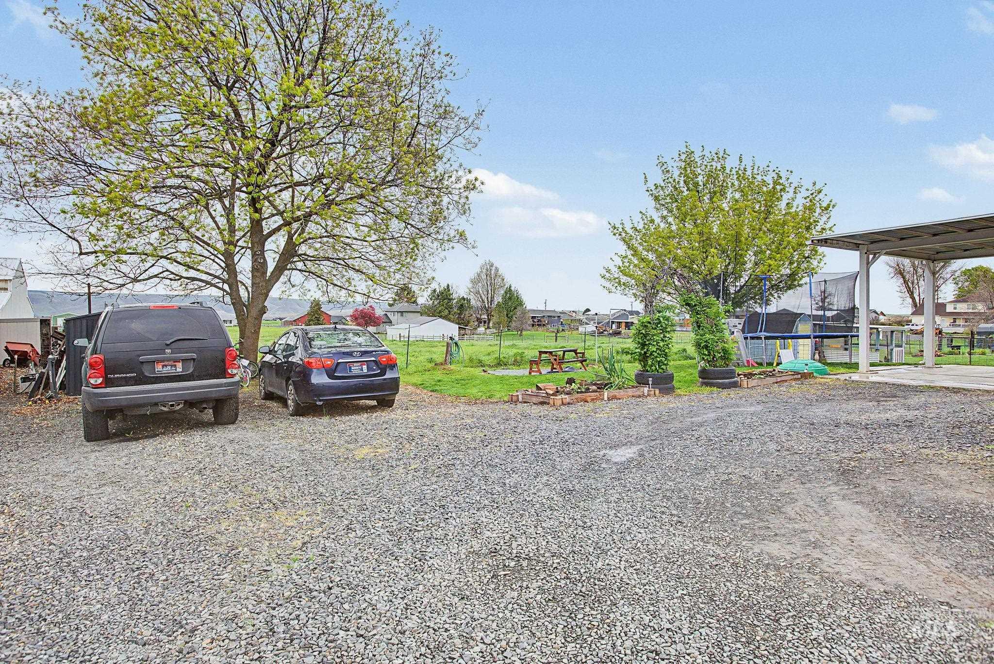 2221 Cedar Avenue, Lewiston, Idaho 83501, 3 Bedrooms, 2 Bathrooms, Residential For Sale, Price $330,000, 98982725