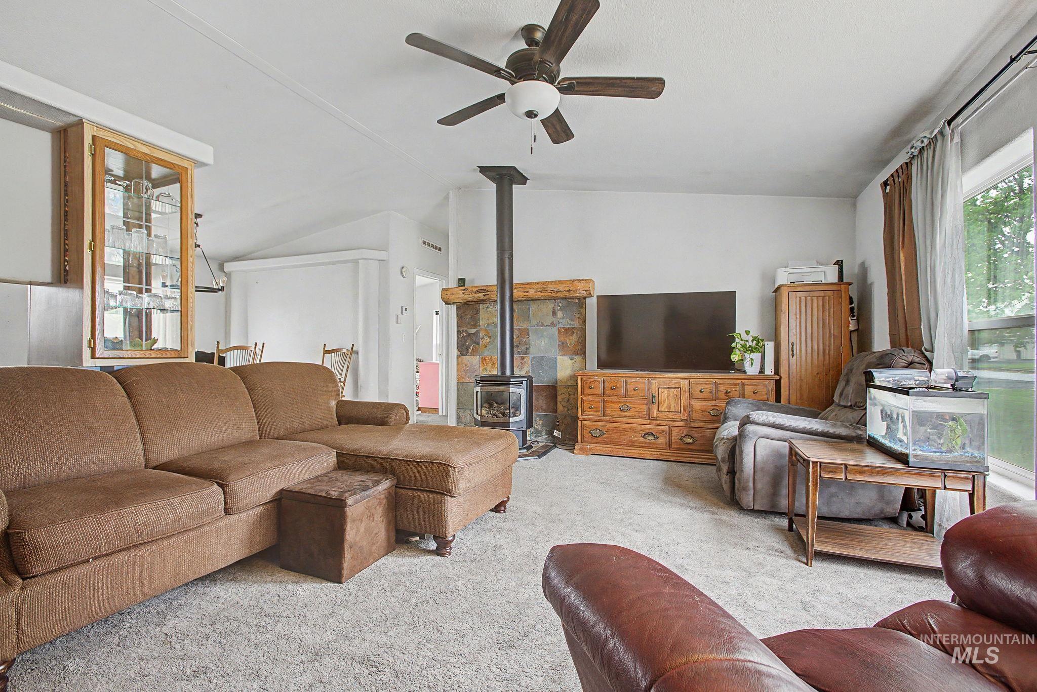 2221 Cedar Avenue, Lewiston, Idaho 83501, 3 Bedrooms, 2 Bathrooms, Residential For Sale, Price $330,000, 98982725