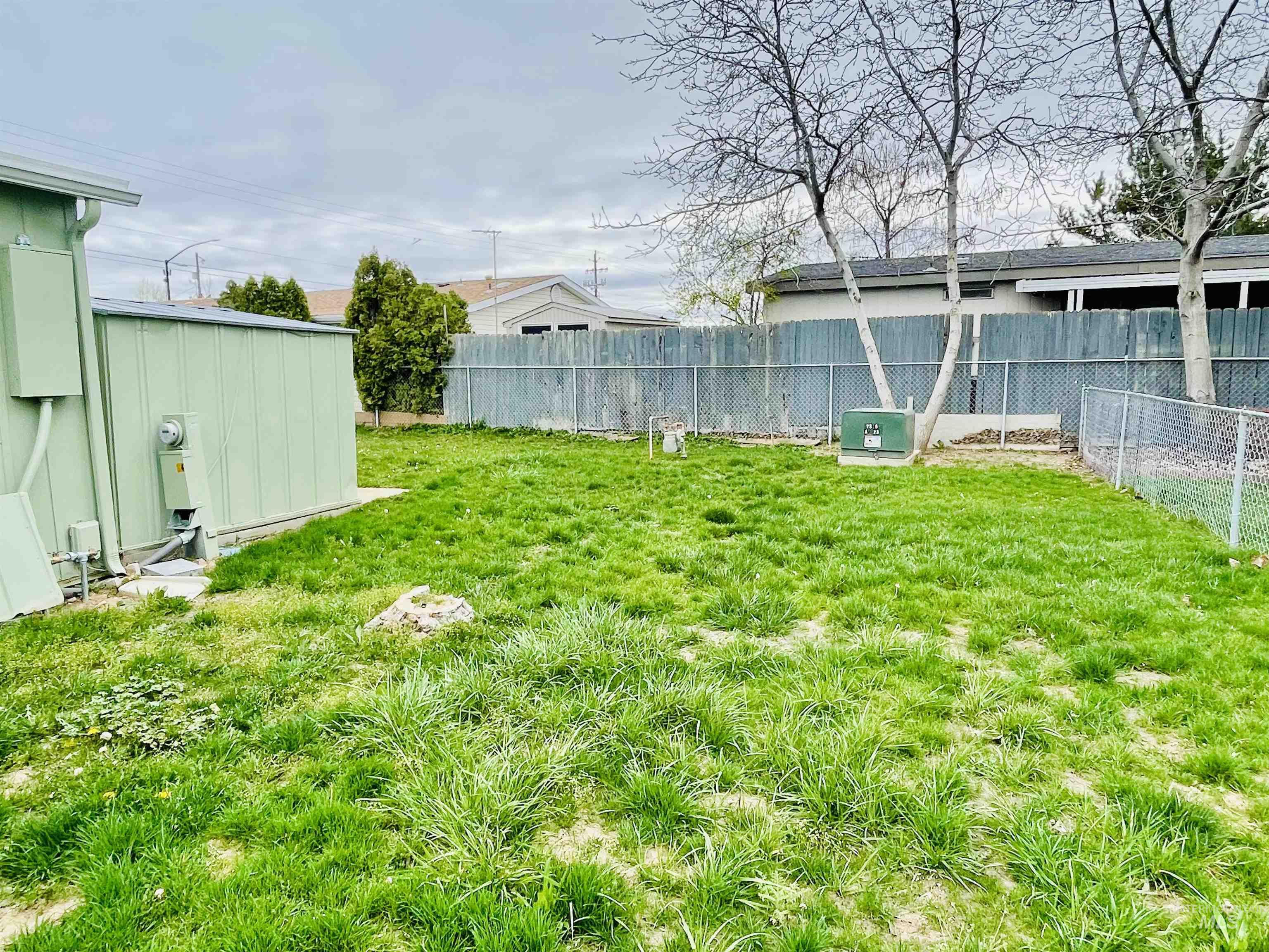 10609 W Abram Ln, Boise, Idaho 83713, 2 Bedrooms, 2 Bathrooms, Residential For Sale, Price $135,000, 98982727