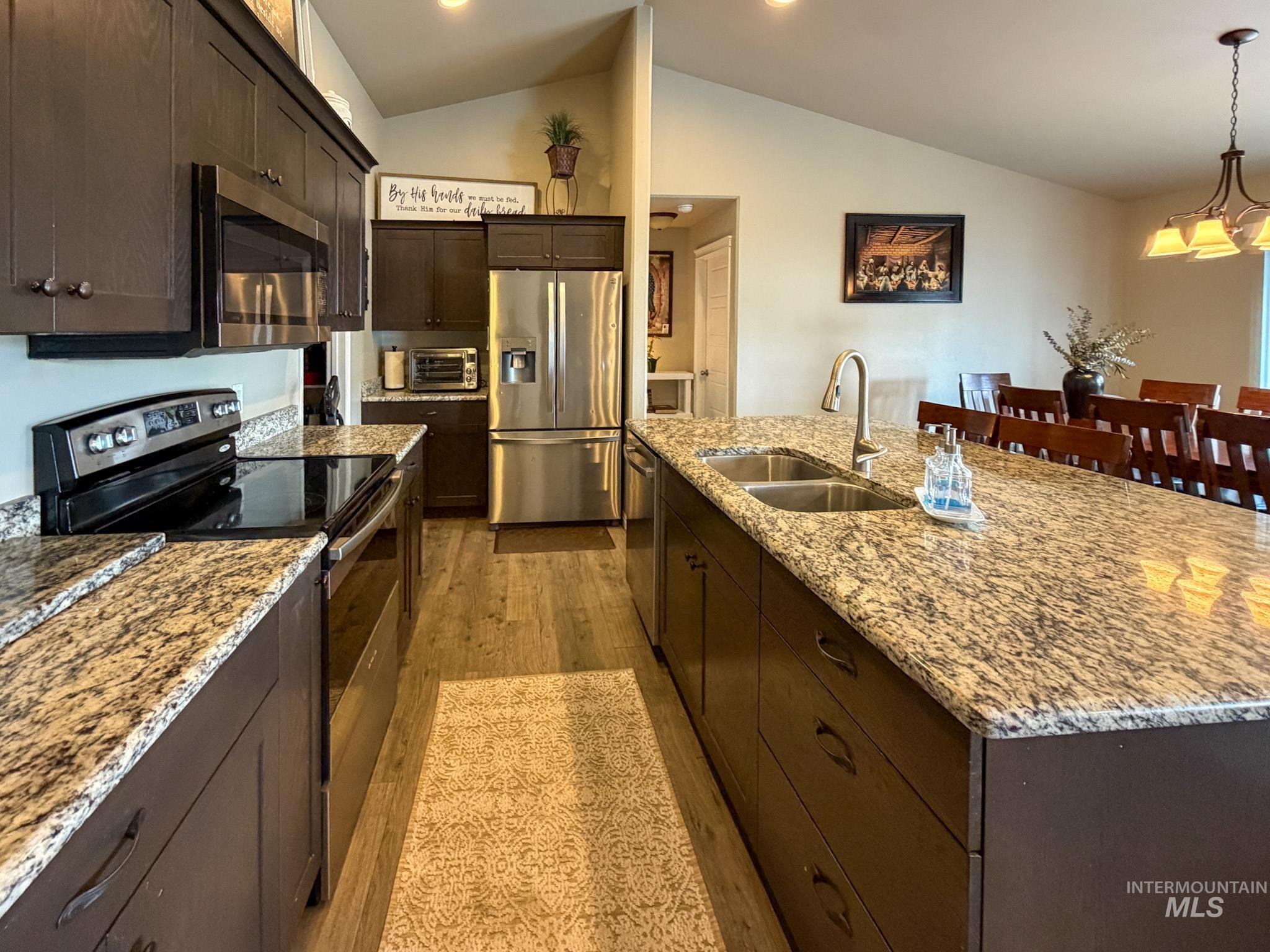 2021 L Street, Heyburn, Idaho 83336, 4 Bedrooms, 2 Bathrooms, Residential For Sale, Price $365,000, 98982730