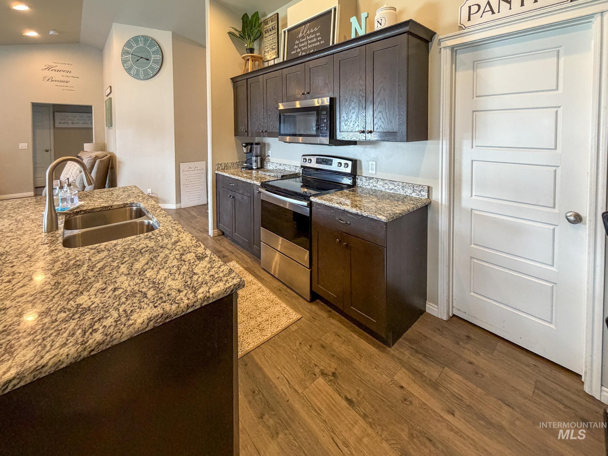 2021 L Street, Heyburn, Idaho 83336, 4 Bedrooms, 2 Bathrooms, Residential For Sale, Price $365,000, 98982730