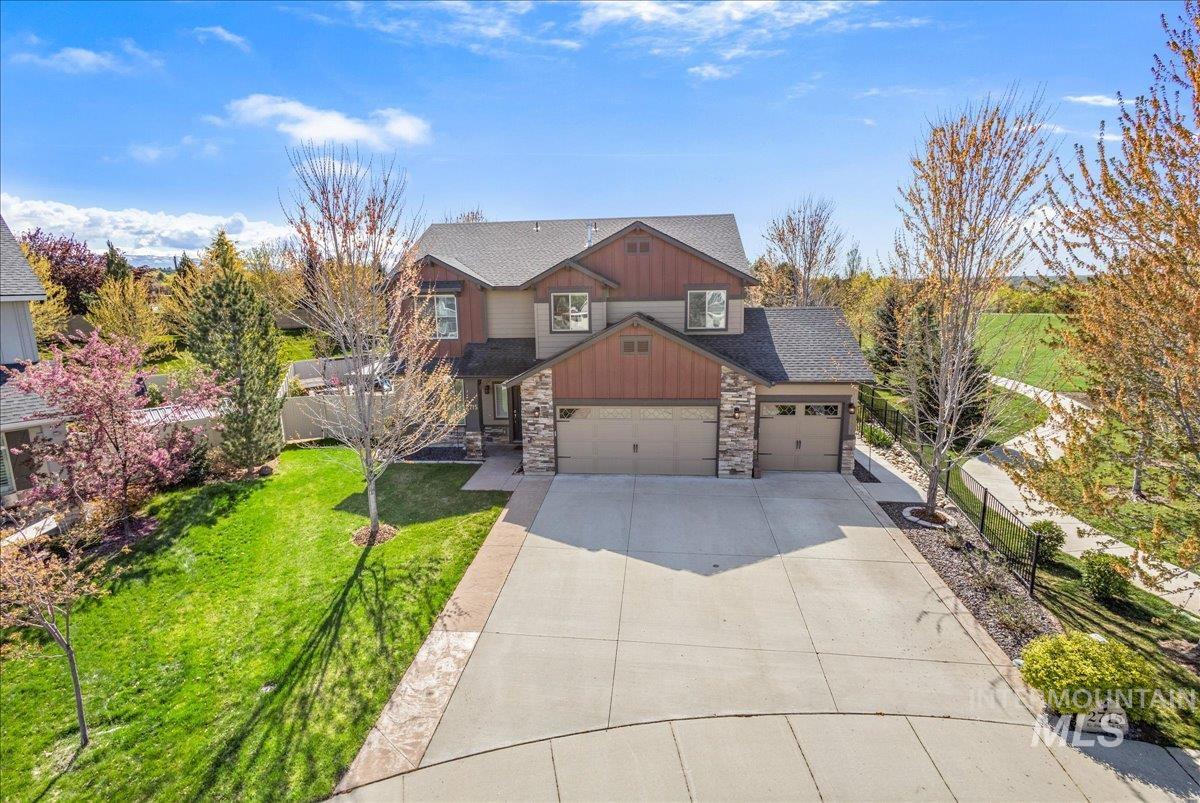 2715 E Snocreek Dr, Eagle, Idaho 83616, 5 Bedrooms, 3.5 Bathrooms, Residential For Sale, Price $838,700,MLS 98982733