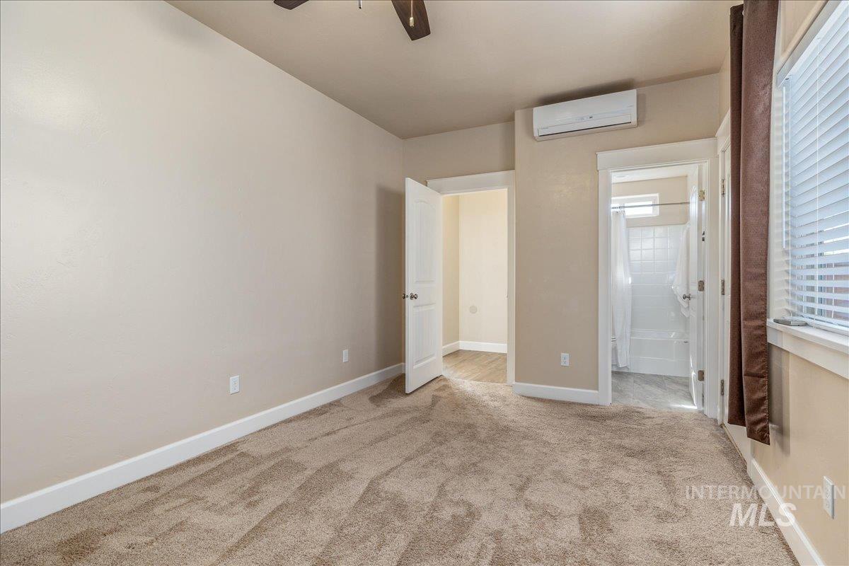 2715 E Snocreek Dr, Eagle, Idaho 83616, 5 Bedrooms, 3.5 Bathrooms, Residential For Sale, Price $838,700,MLS 98982733