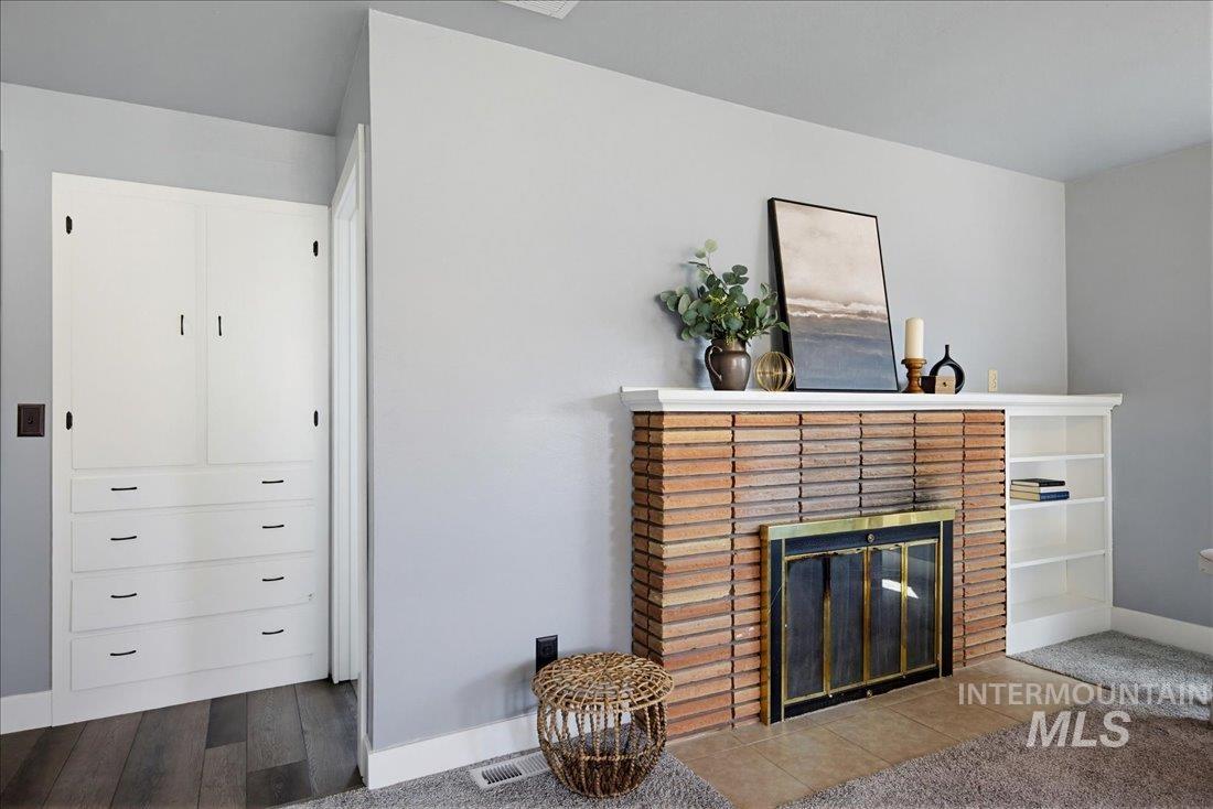 20602 Academy Rd, Greenleaf, Idaho 83626, 3 Bedrooms, 2 Bathrooms, Residential For Sale, Price $400,000,MLS 98982734