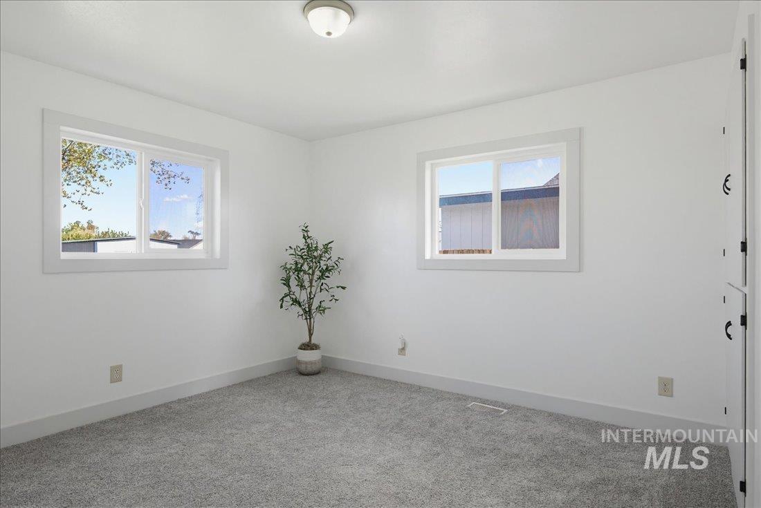 20602 Academy Rd, Greenleaf, Idaho 83626, 3 Bedrooms, 2 Bathrooms, Residential For Sale, Price $400,000,MLS 98982734