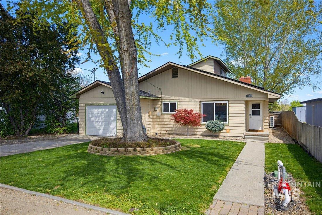 20602 Academy Rd, Greenleaf, Idaho 83626-9144, 3 Bedrooms, 2 Bathrooms, Residential For Sale, Price $420,000,MLS 98982734