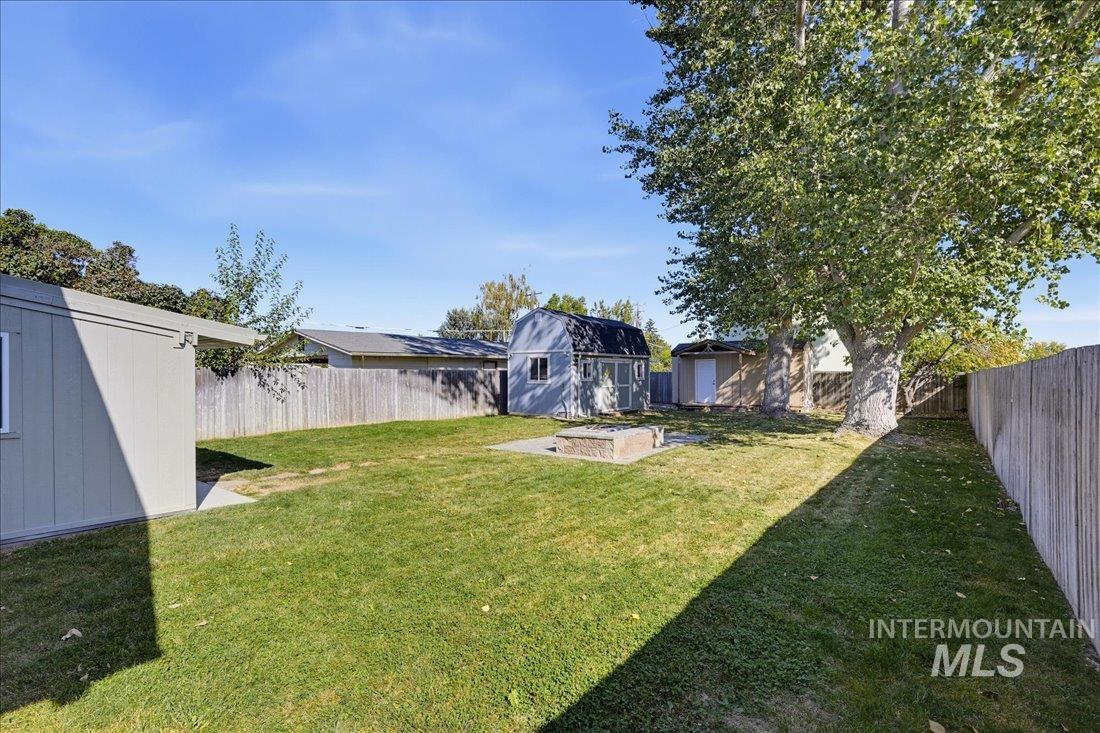 20602 Academy Rd, Greenleaf, Idaho 83626, 3 Bedrooms, 2 Bathrooms, Residential For Sale, Price $385,000,MLS 98982734