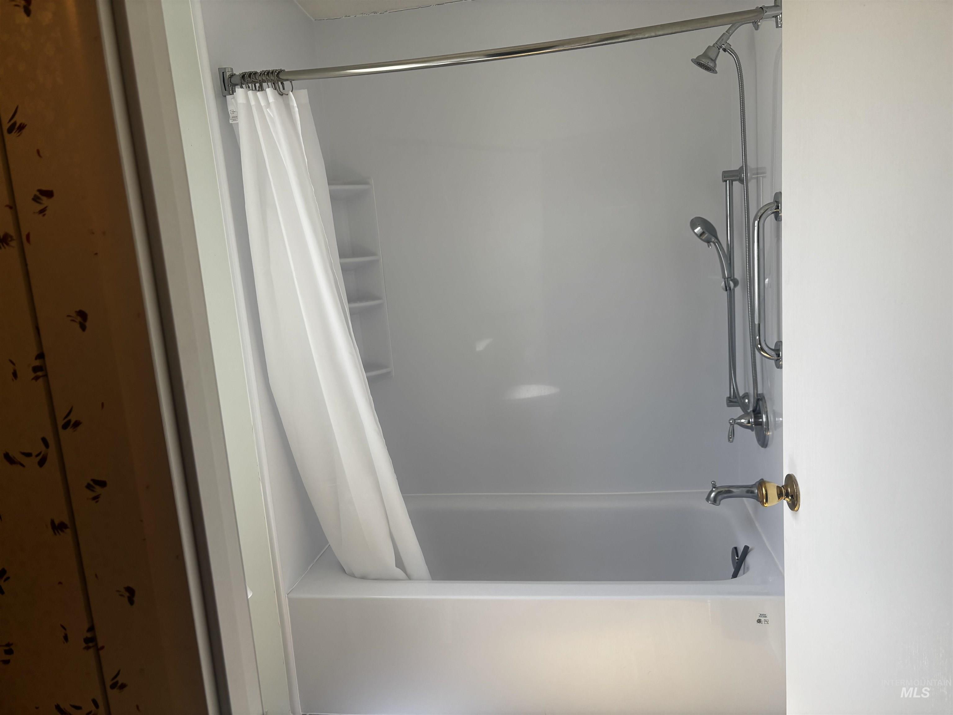 26837 Wagner Rd., Caldwell, Idaho 83607, 3 Bedrooms, 2 Bathrooms, Residential For Sale, Price $305,000, 98982738