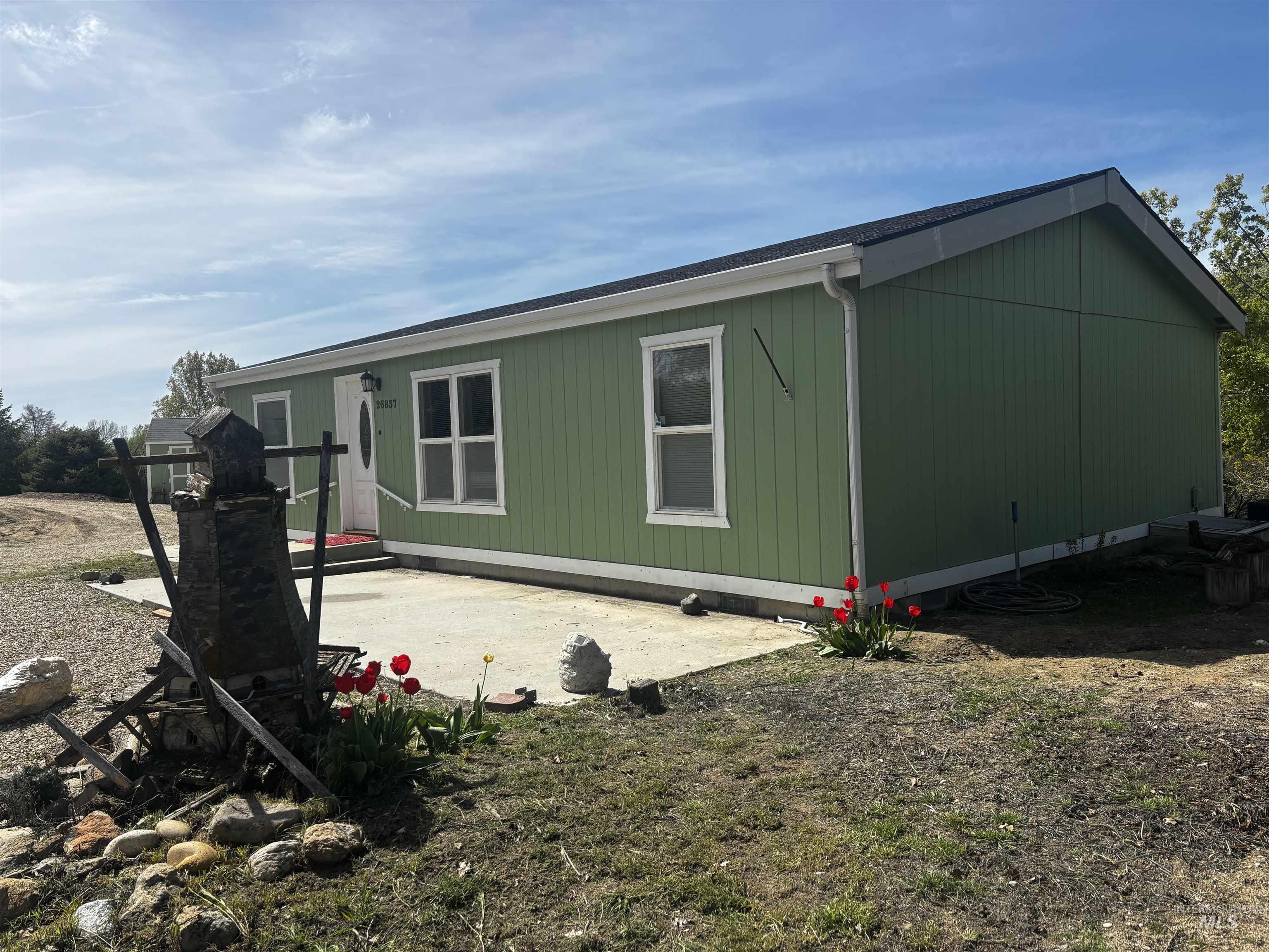 26837 Wagner Rd., Caldwell, Idaho 83607, 3 Bedrooms, 2 Bathrooms, Residential For Sale, Price $305,000, 98982738