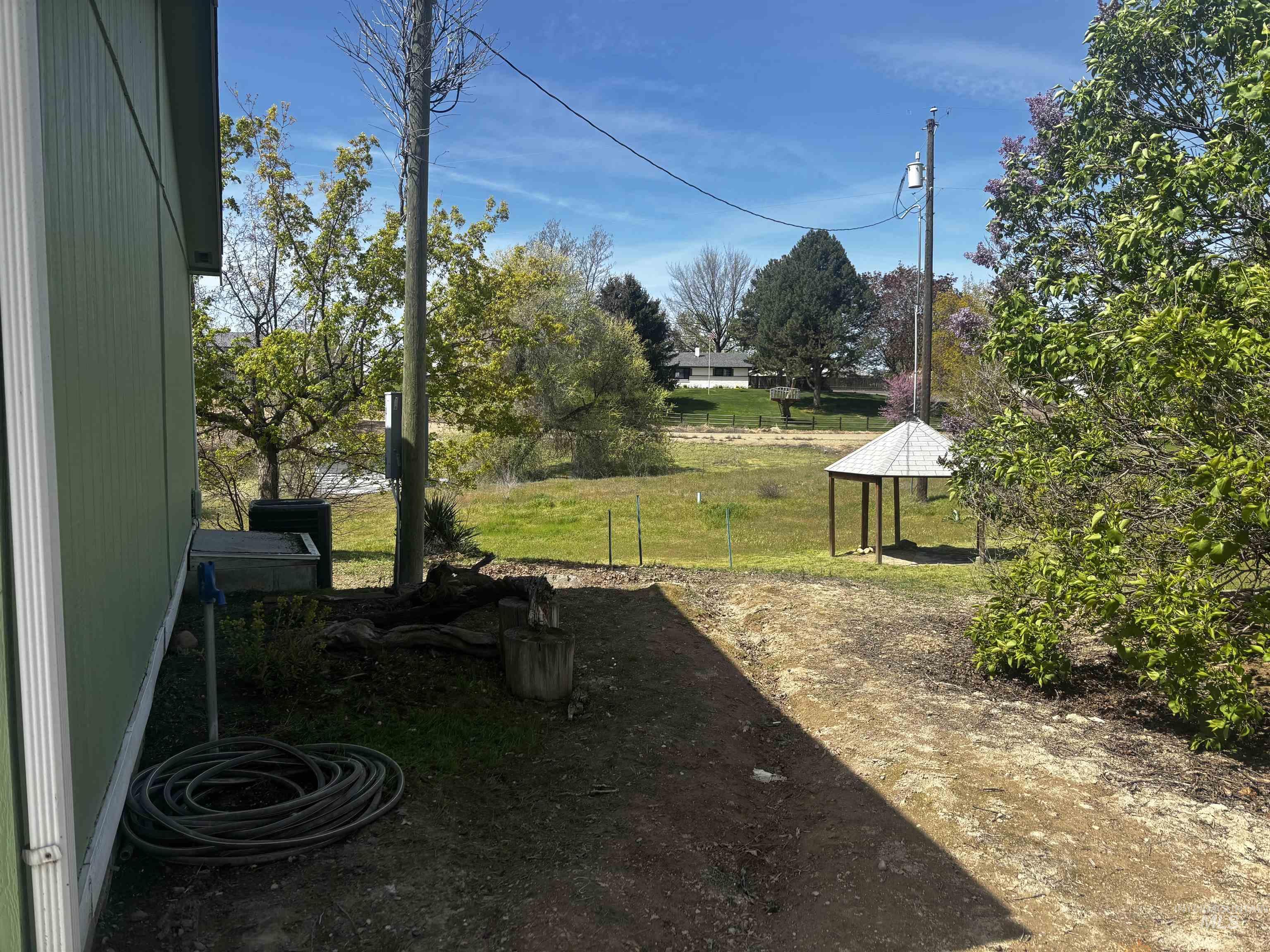 26837 Wagner Rd., Caldwell, Idaho 83607, 3 Bedrooms, 2 Bathrooms, Residential For Sale, Price $305,000, 98982738