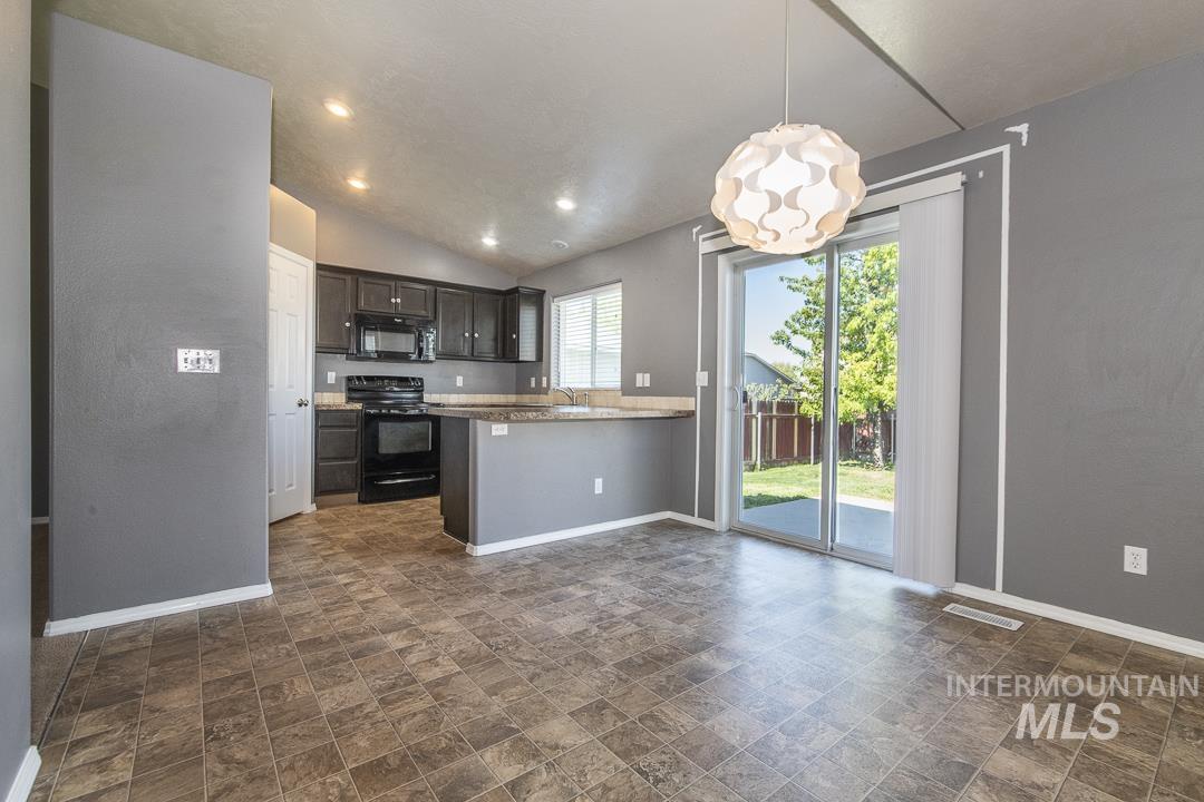 2601 McLaughlin Dr, Caldwell, Idaho 83607, 4 Bedrooms, 2.5 Bathrooms, Residential For Sale, Price $353,500, 98982741