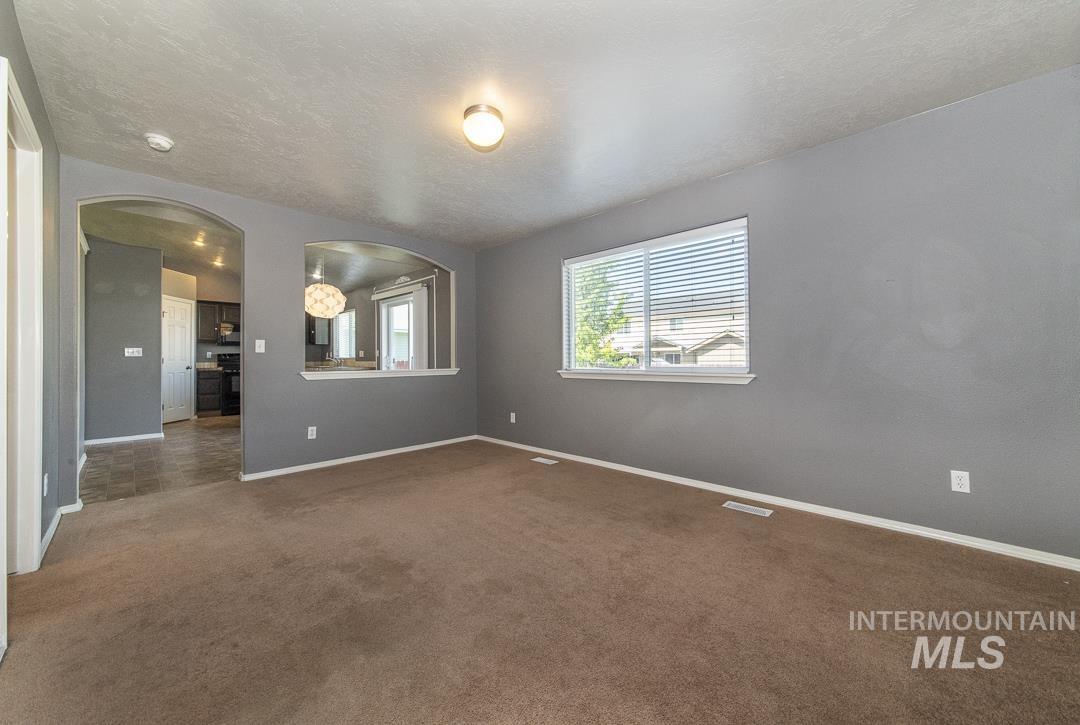 2601 McLaughlin Dr, Caldwell, Idaho 83607, 4 Bedrooms, 2.5 Bathrooms, Residential For Sale, Price $353,500, 98982741