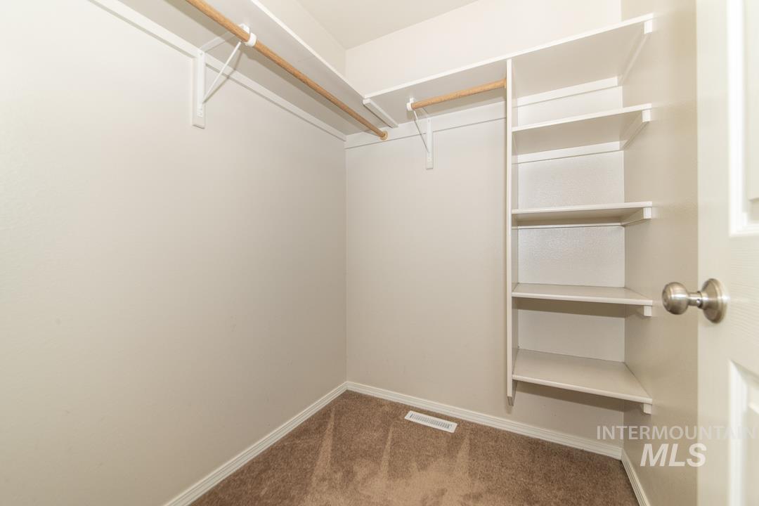 2601 McLaughlin Dr, Caldwell, Idaho 83607, 4 Bedrooms, 2.5 Bathrooms, Residential For Sale, Price $353,500, 98982741