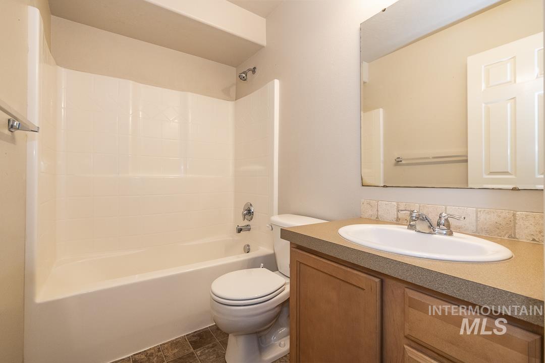 2601 McLaughlin Dr, Caldwell, Idaho 83607, 4 Bedrooms, 2.5 Bathrooms, Residential For Sale, Price $353,500, 98982741