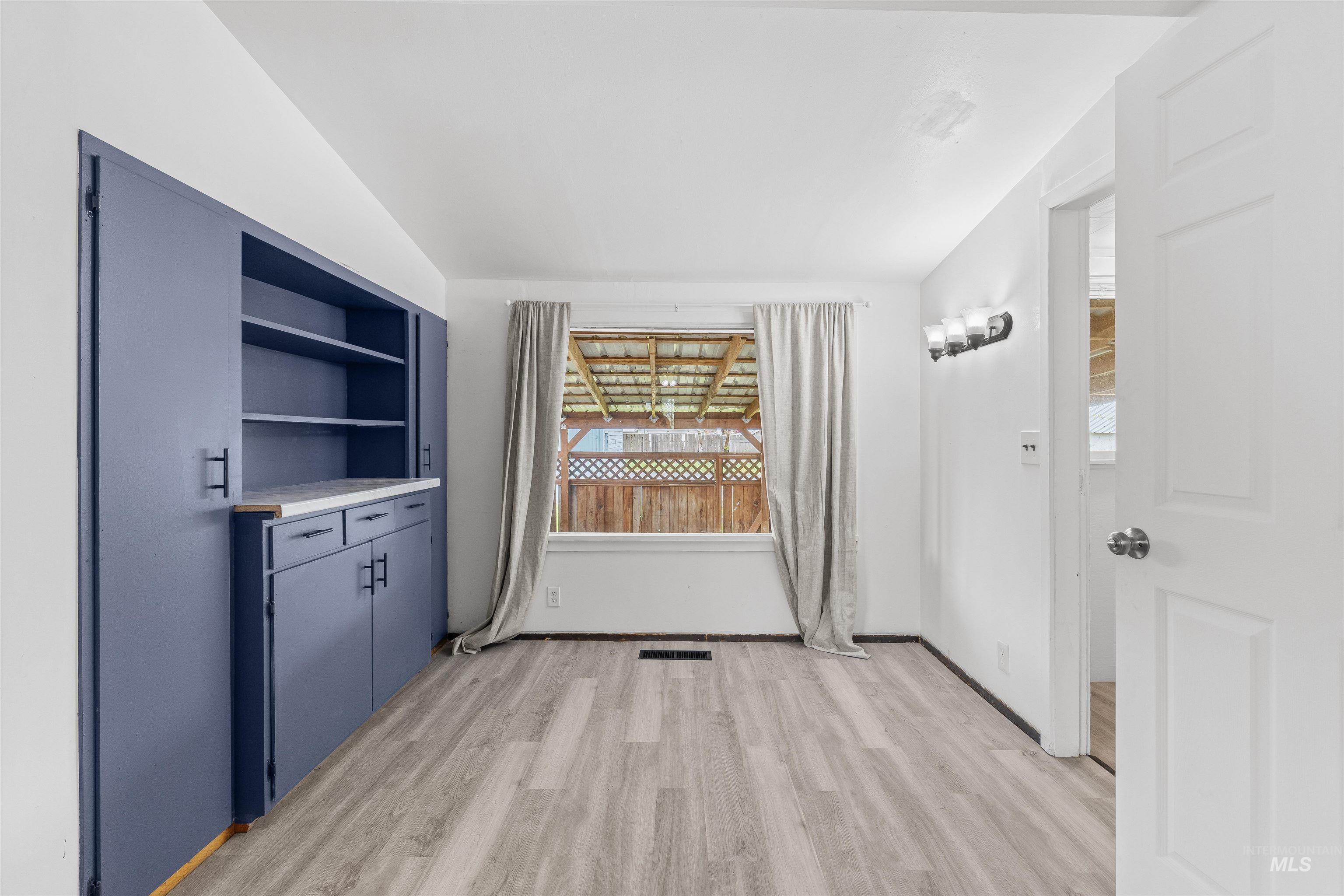 716 7th St, Clarkston, Washington 99403, 2 Bedrooms, 1 Bathroom, Residential For Sale, Price $270,000, 98982744