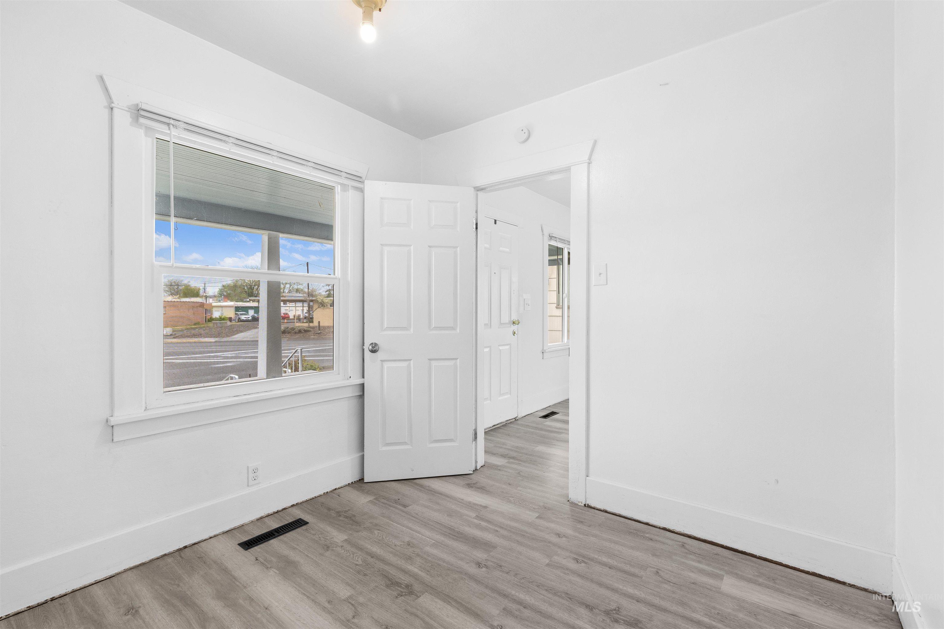 716 7th St, Clarkston, Washington 99403, 2 Bedrooms, 1 Bathroom, Residential For Sale, Price $270,000, 98982744