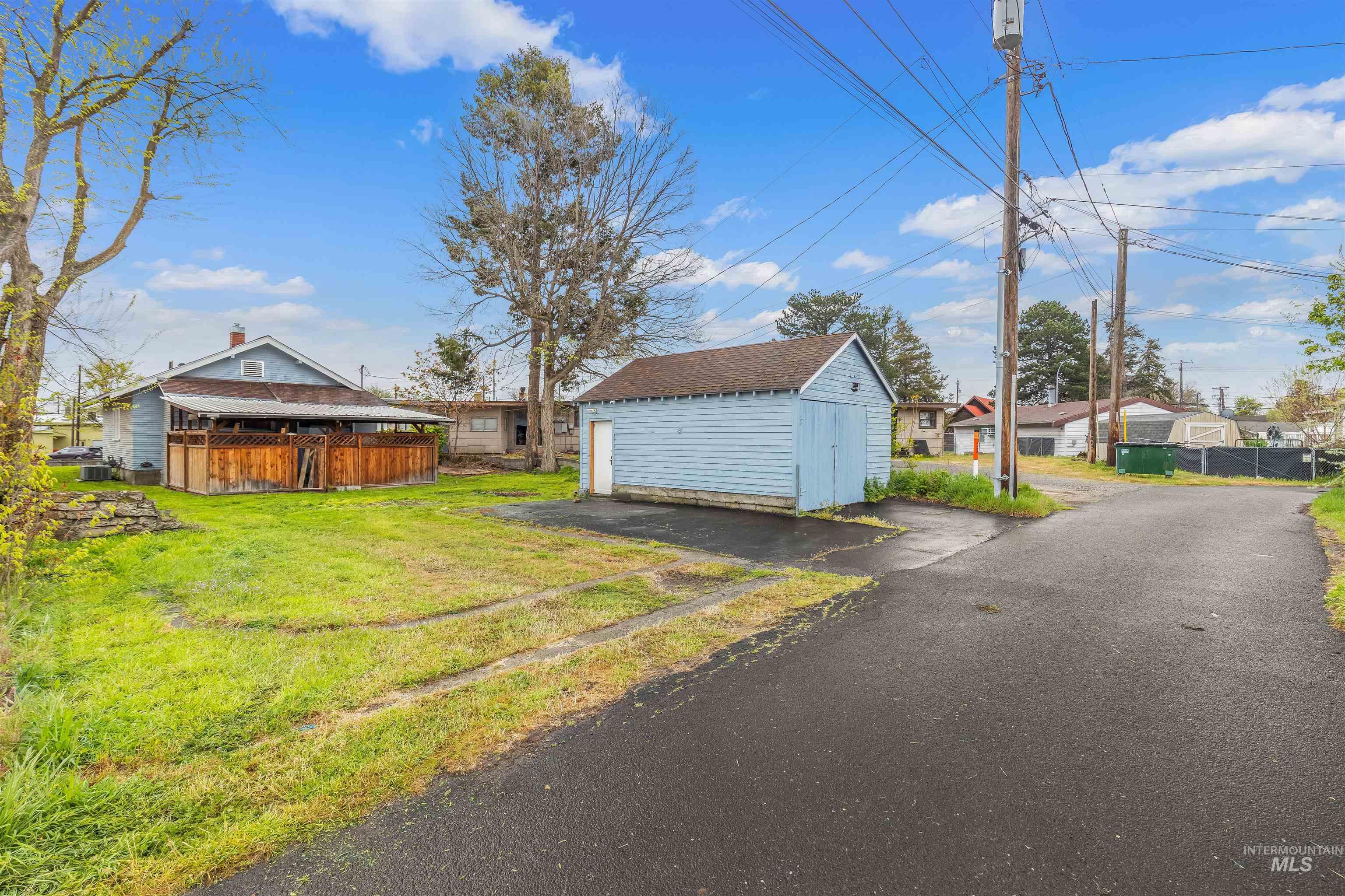 716 7th St, Clarkston, Washington 99403, 2 Bedrooms, 1 Bathroom, Residential For Sale, Price $270,000, 98982744