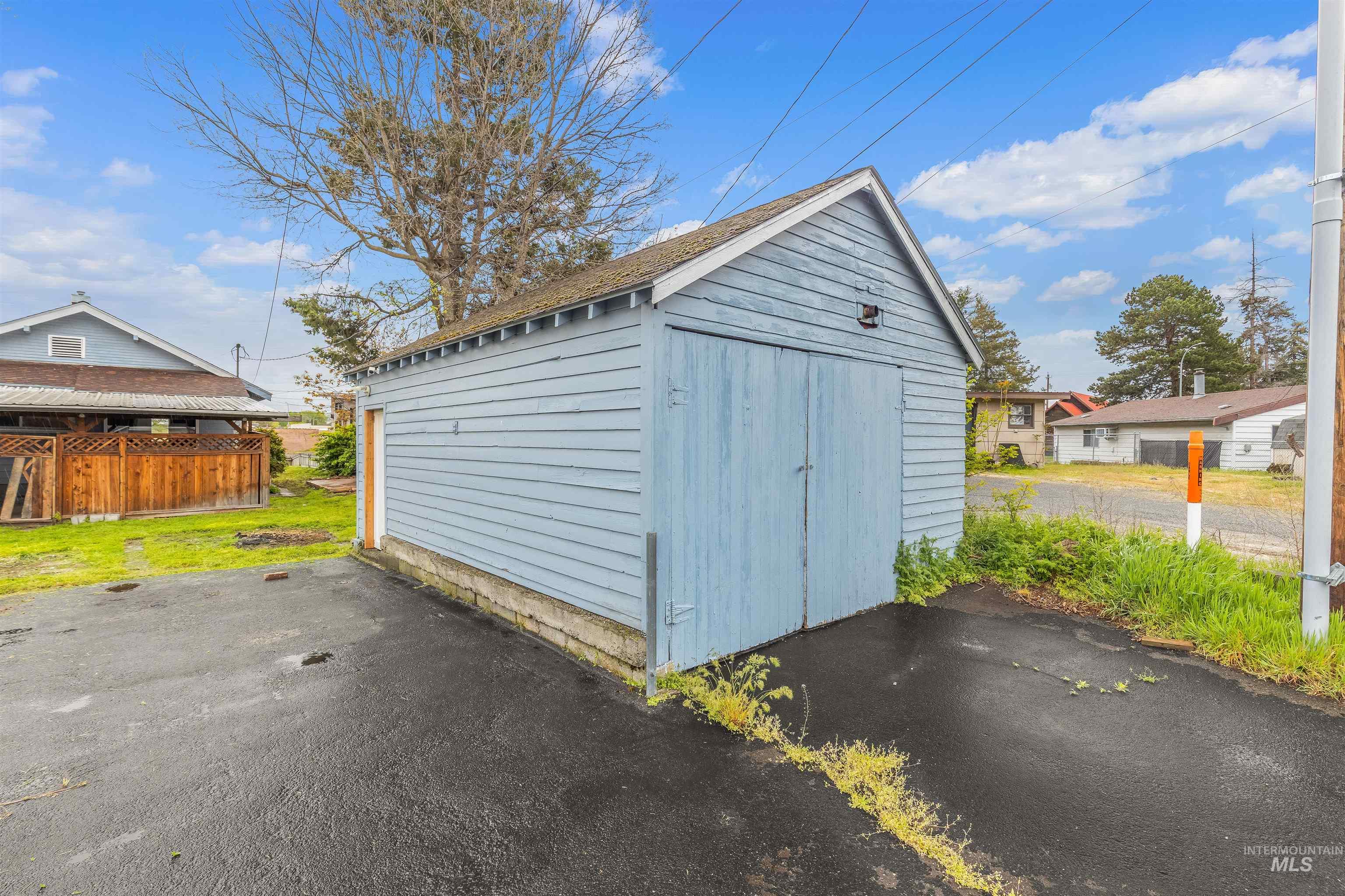 716 7th St, Clarkston, Washington 99403, 2 Bedrooms, 1 Bathroom, Residential For Sale, Price $270,000, 98982744