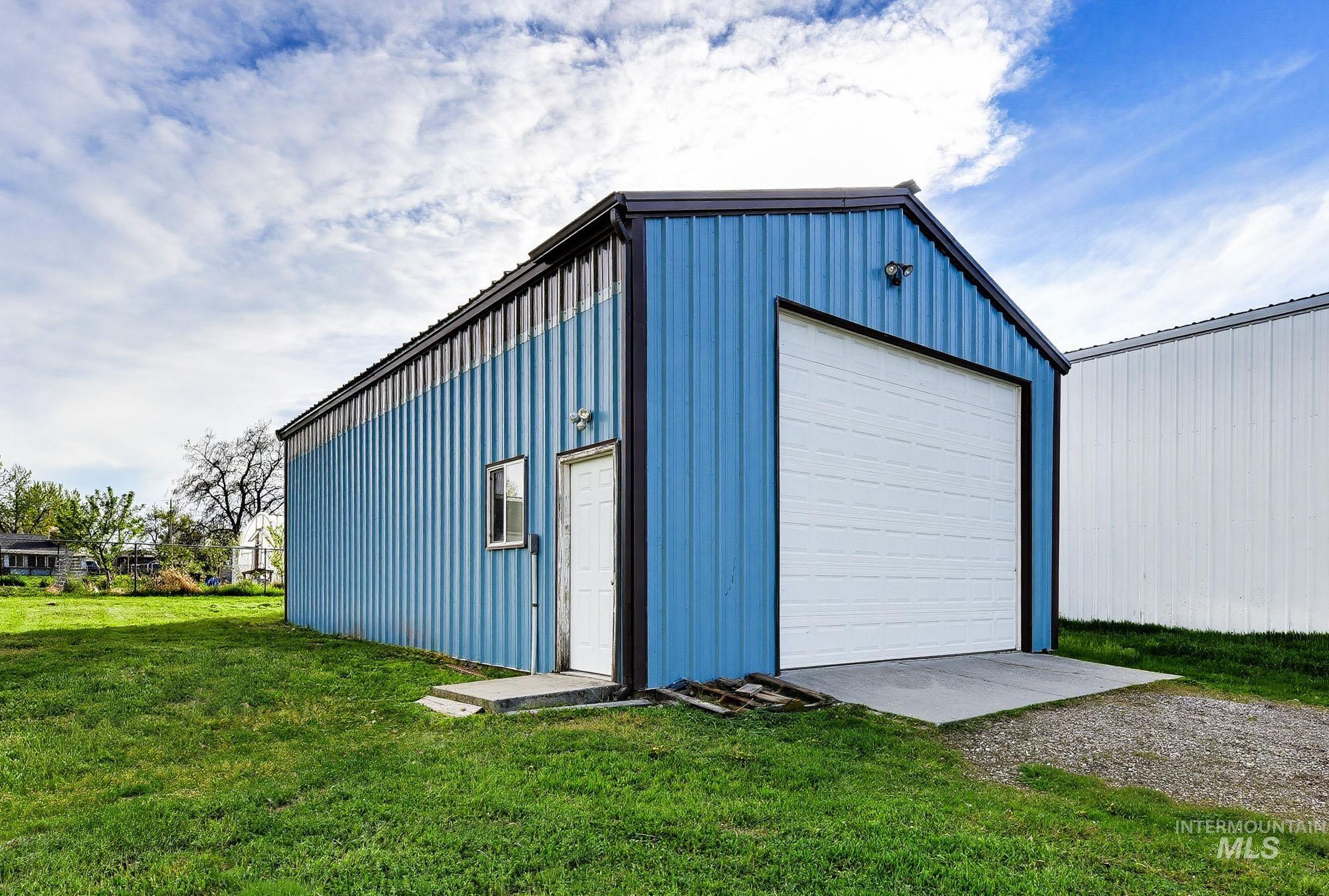 3555 S Beverly St, Boise, Idaho 83709, 3 Bedrooms, 2 Bathrooms, Residential For Sale, Price $675,000,MLS 98982748