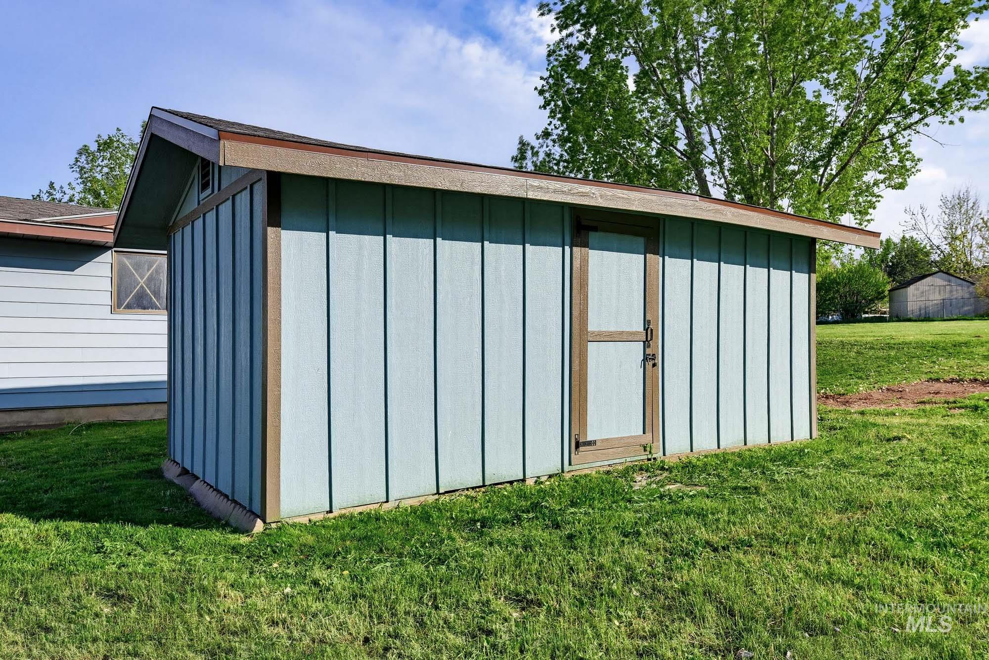 3555 S Beverly St, Boise, Idaho 83709, 3 Bedrooms, 2 Bathrooms, Residential For Sale, Price $675,000,MLS 98982748