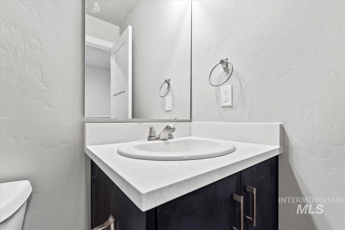 2809 W Palouse St, Boise, Idaho 83705, 3 Bedrooms, 2 Bathrooms, Residential Income For Sale, Price $459,999,MLS 98982751