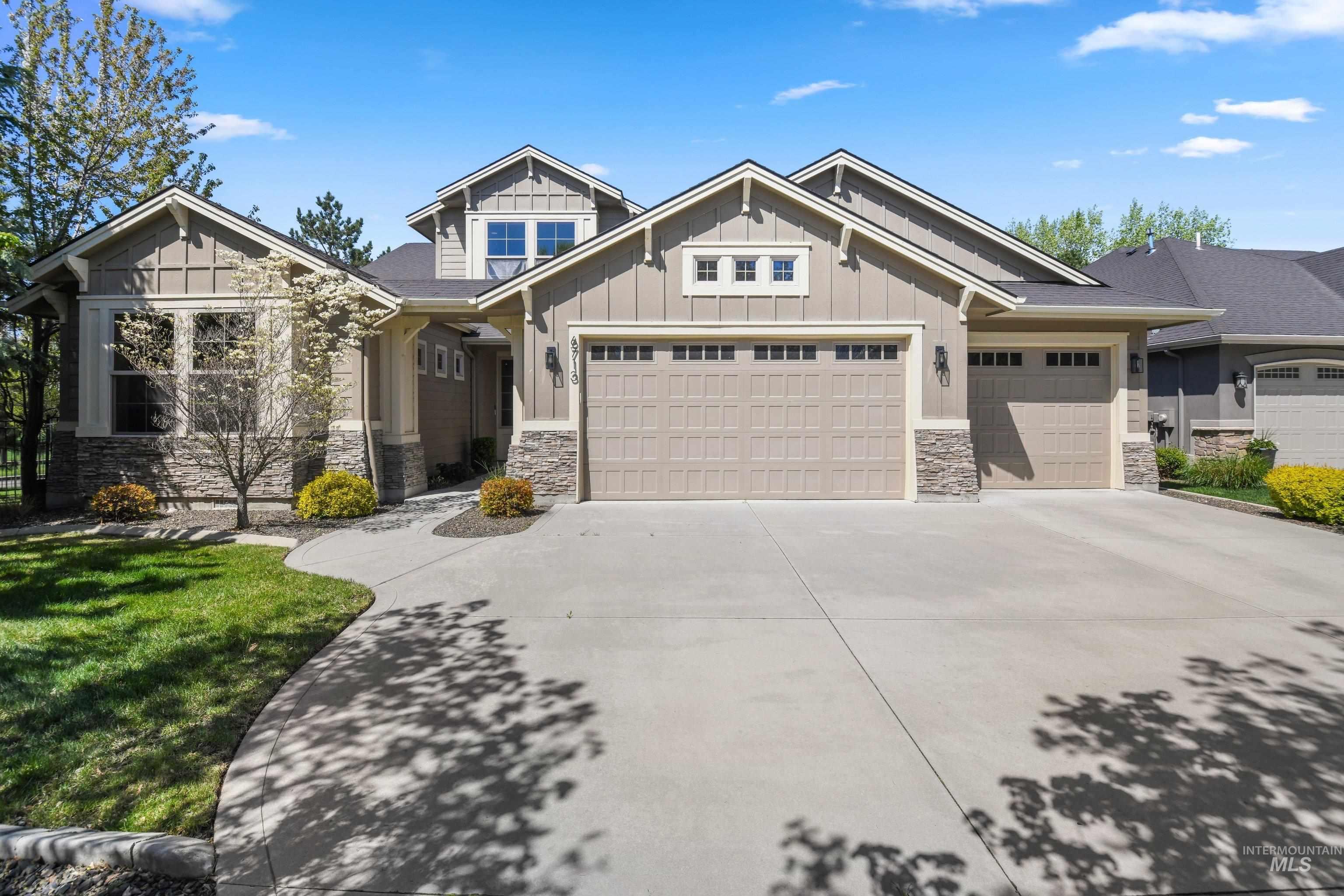 6713 N Moon Drummer Way, Meridian, Idaho 83646, 3 Bedrooms, 3 Bathrooms, Residential For Sale, Price $939,900,MLS 98982752
